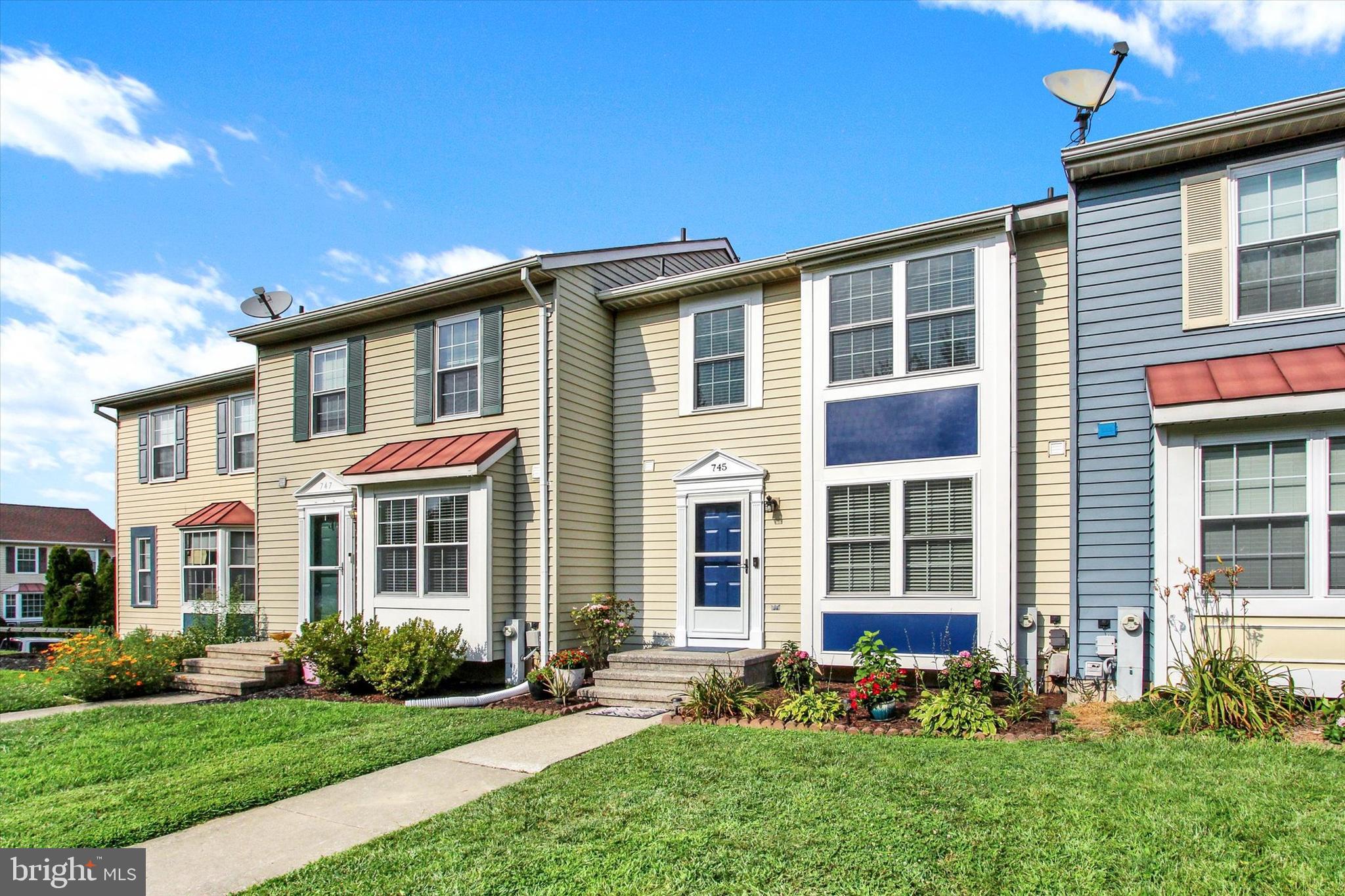 745 CLEARVIEW AVENUE