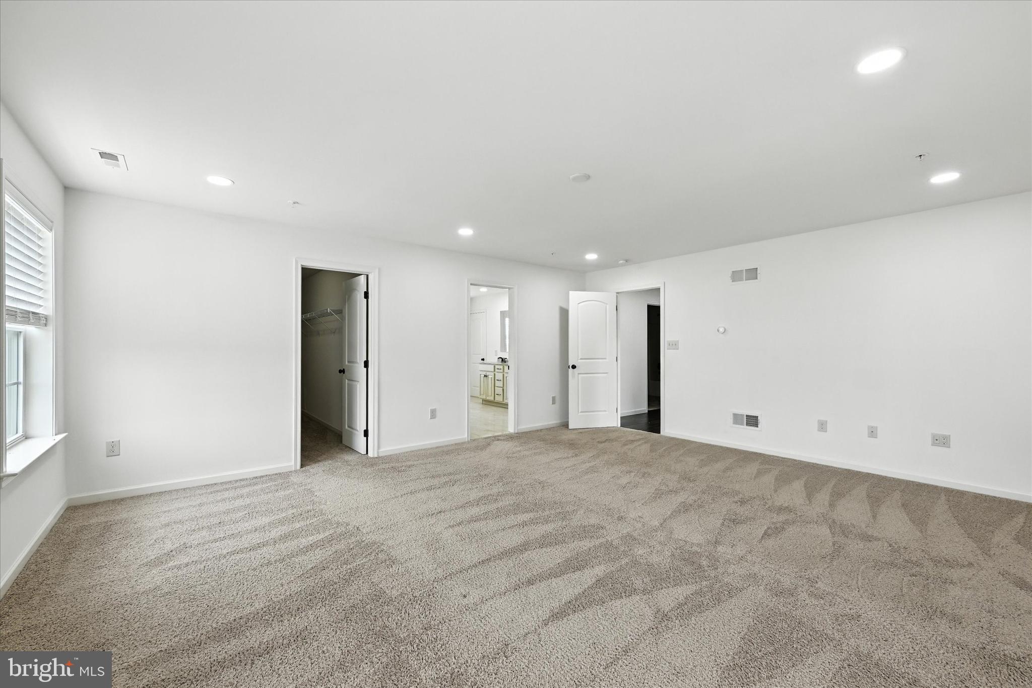 521 LANCELOT DRIVE
