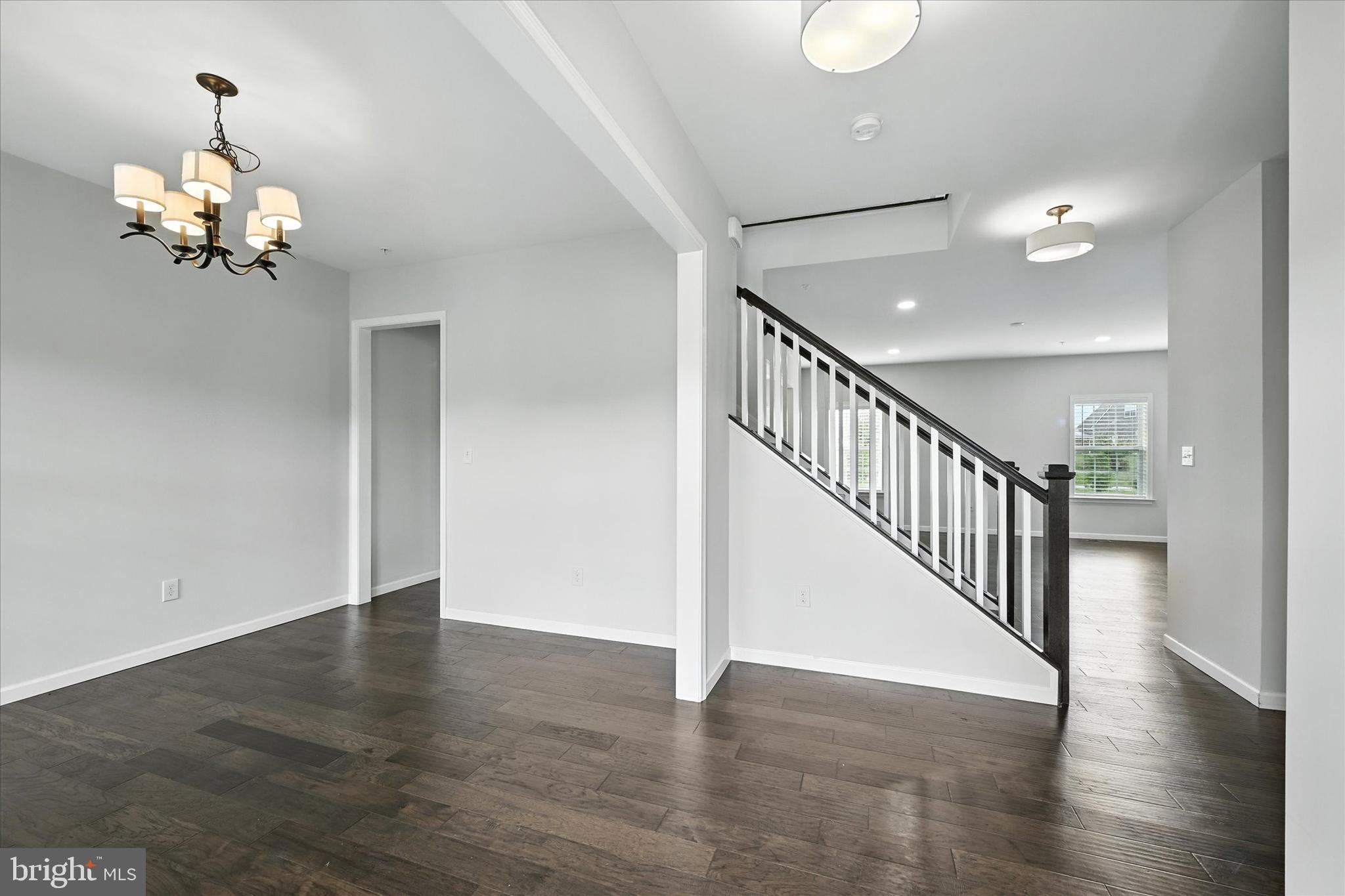 521 LANCELOT DRIVE