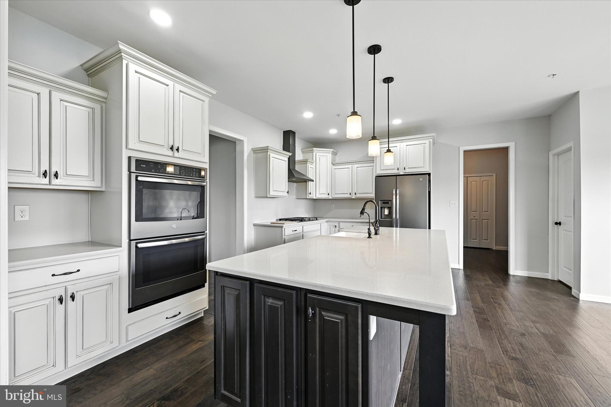 521 LANCELOT DRIVE