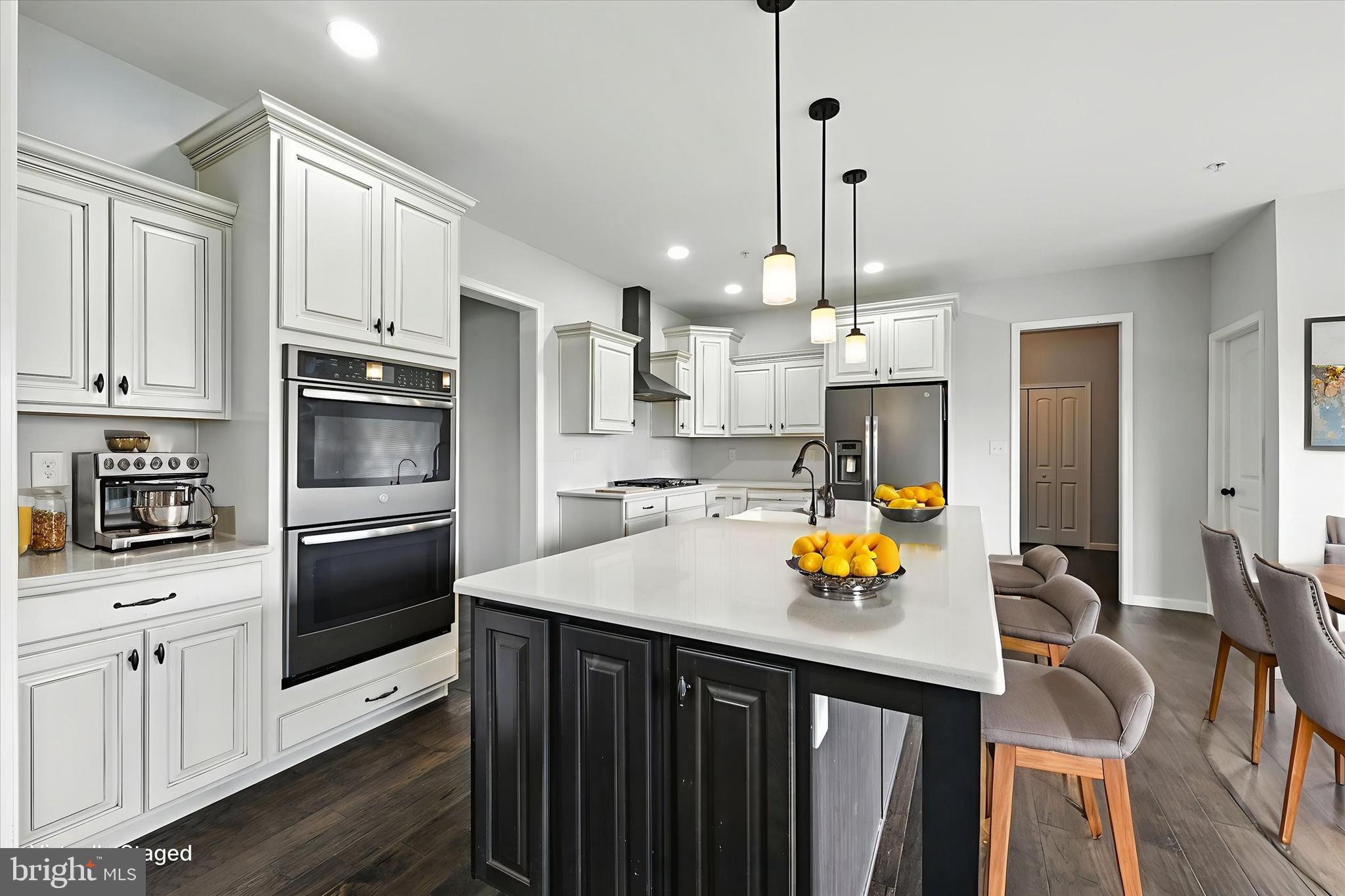 521 LANCELOT DRIVE
