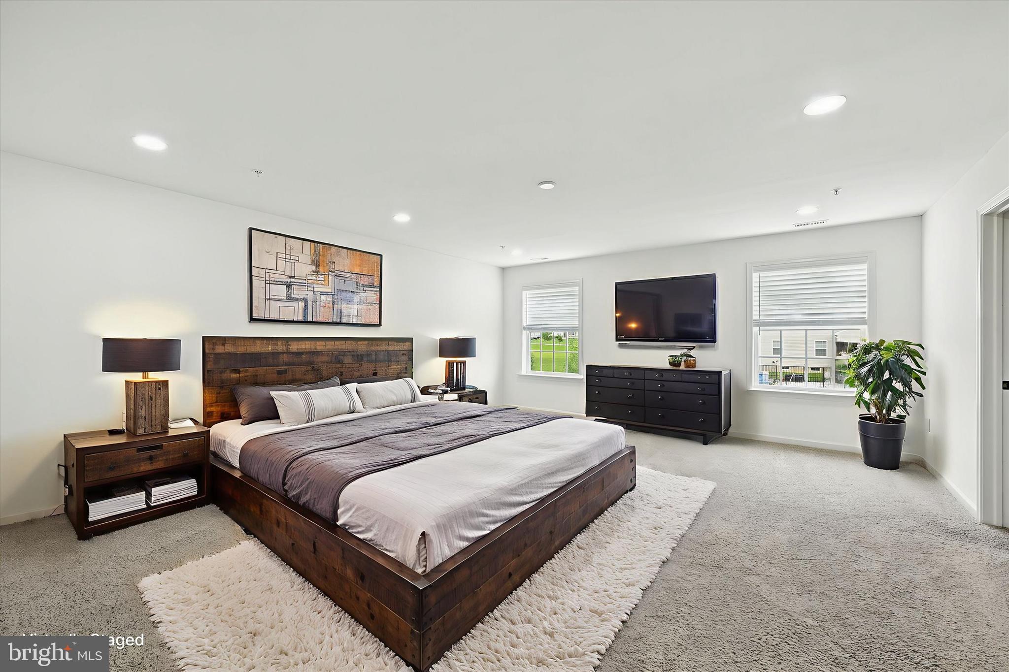 521 LANCELOT DRIVE