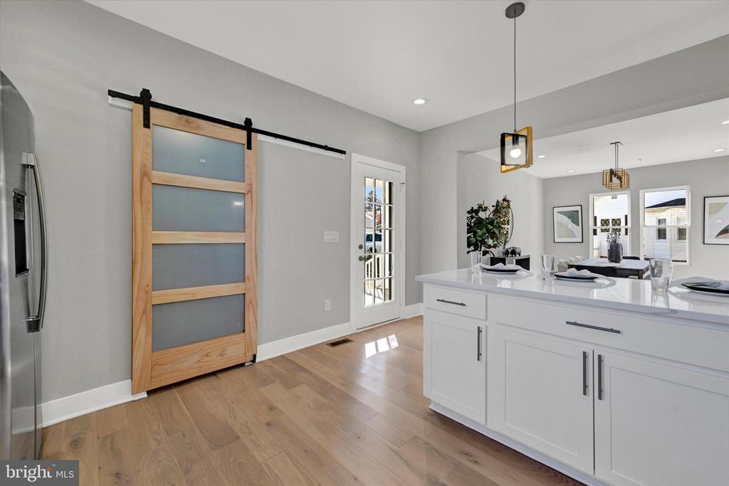 420 E MAIN STREET