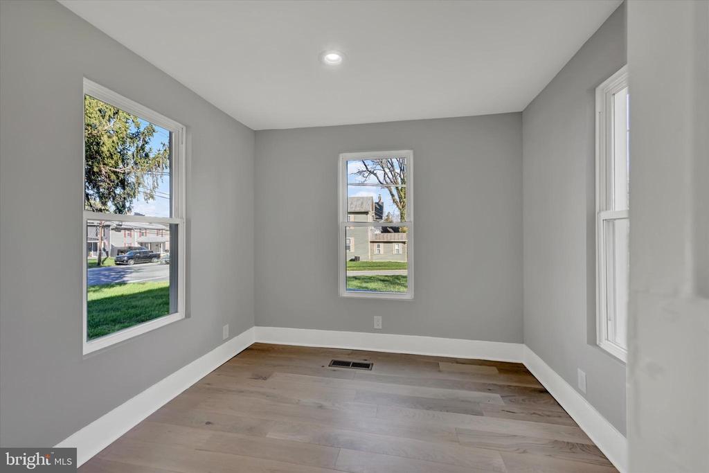420 E MAIN STREET