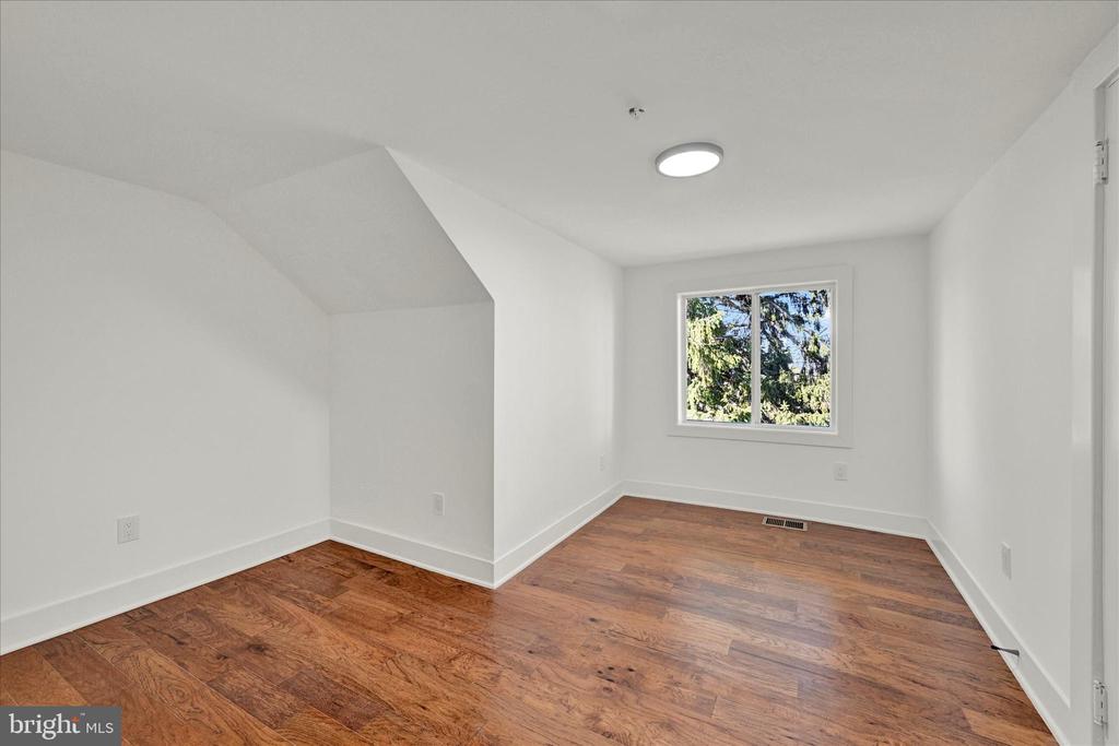 420 E MAIN STREET