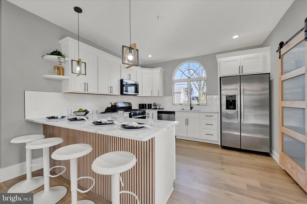 420 E MAIN STREET