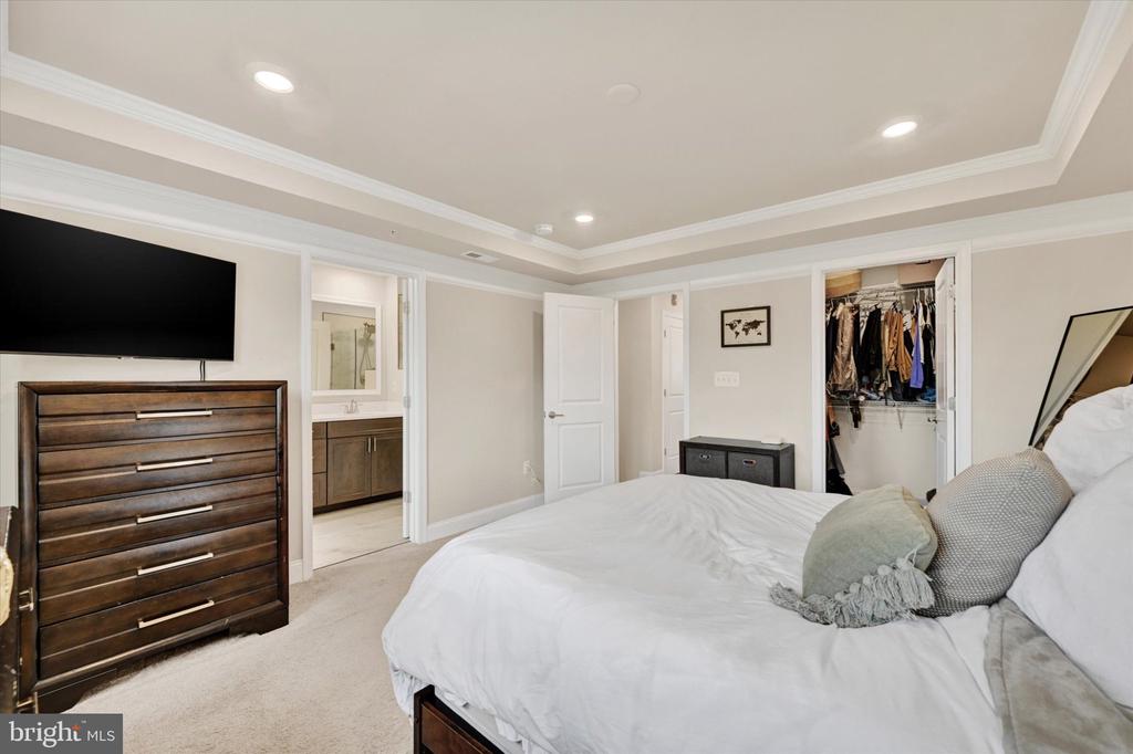7220 CONLEY ALY