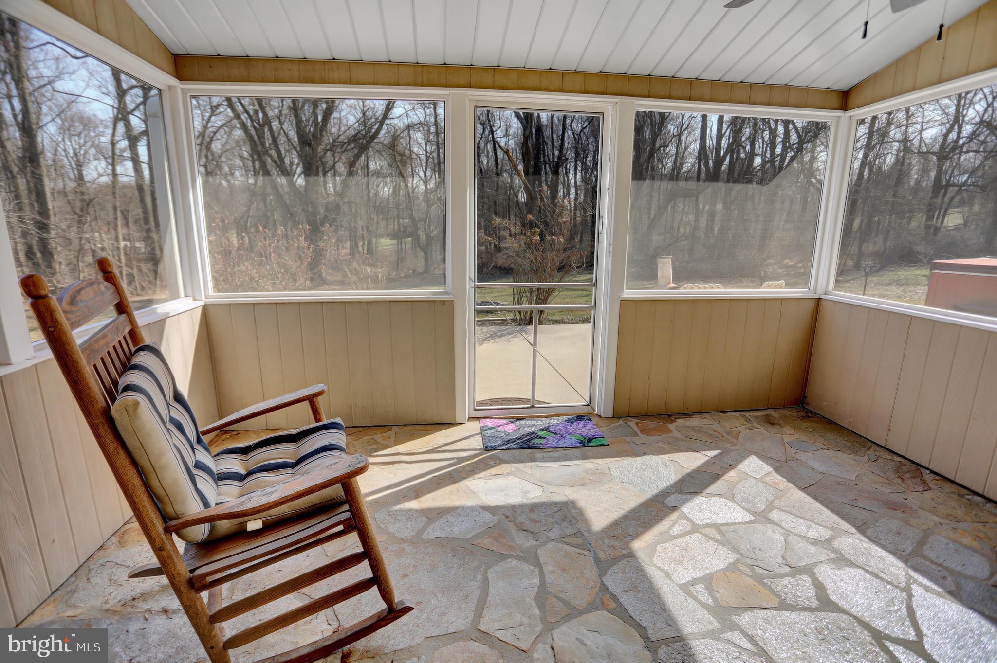 3633 Anderson Ln
