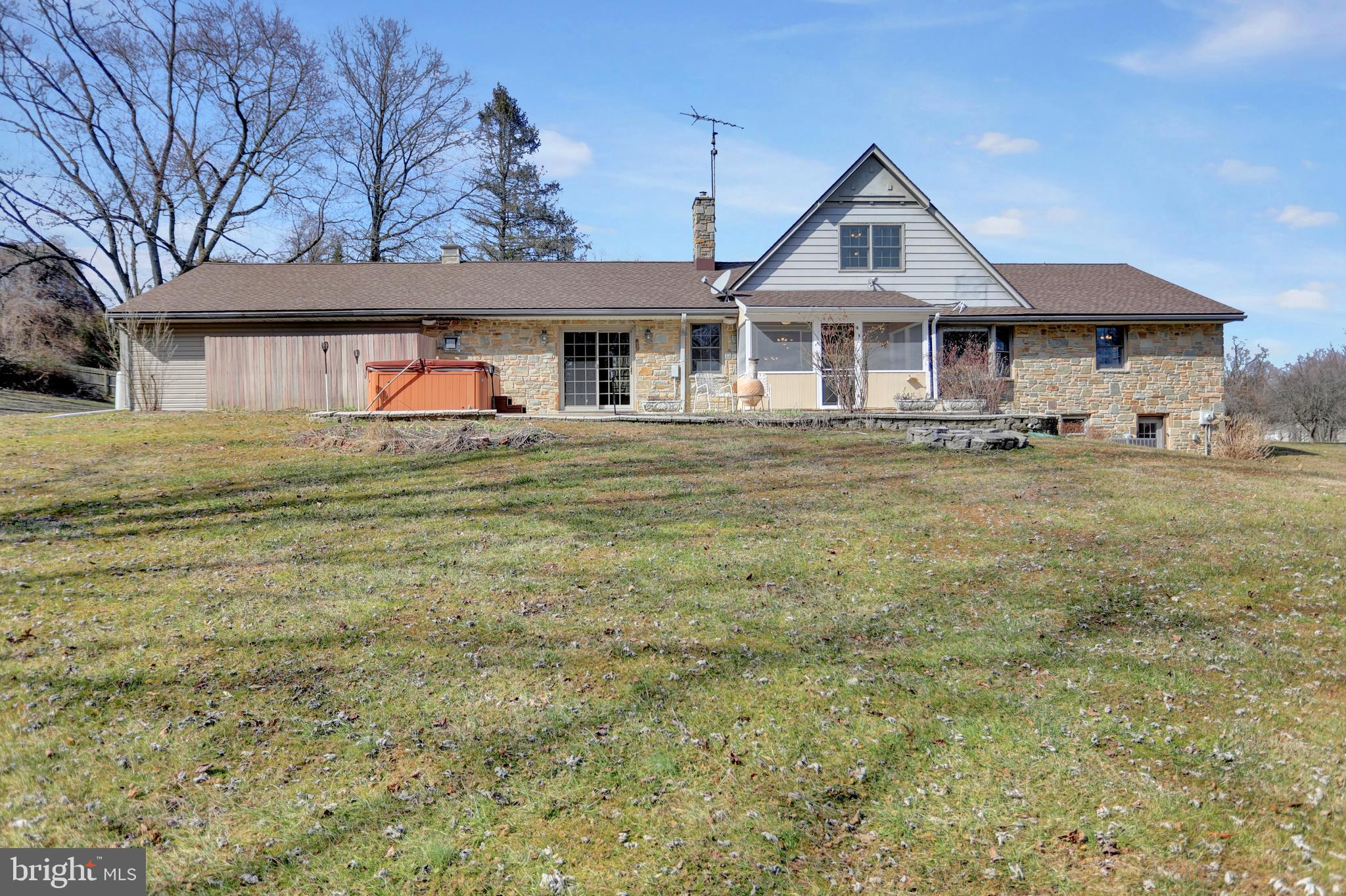 3633 Anderson Ln