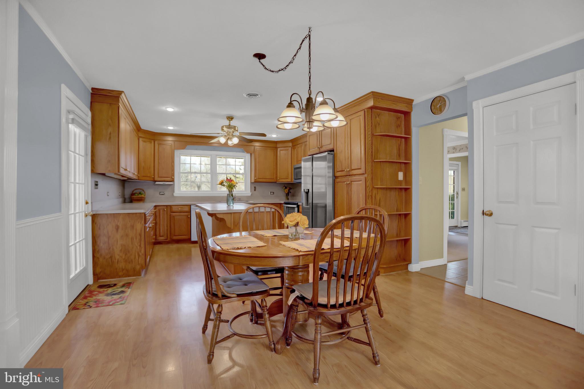 3633 Anderson Ln