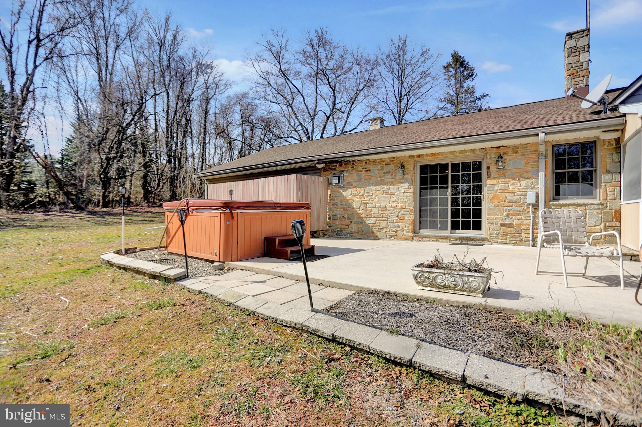 3633 Anderson Ln