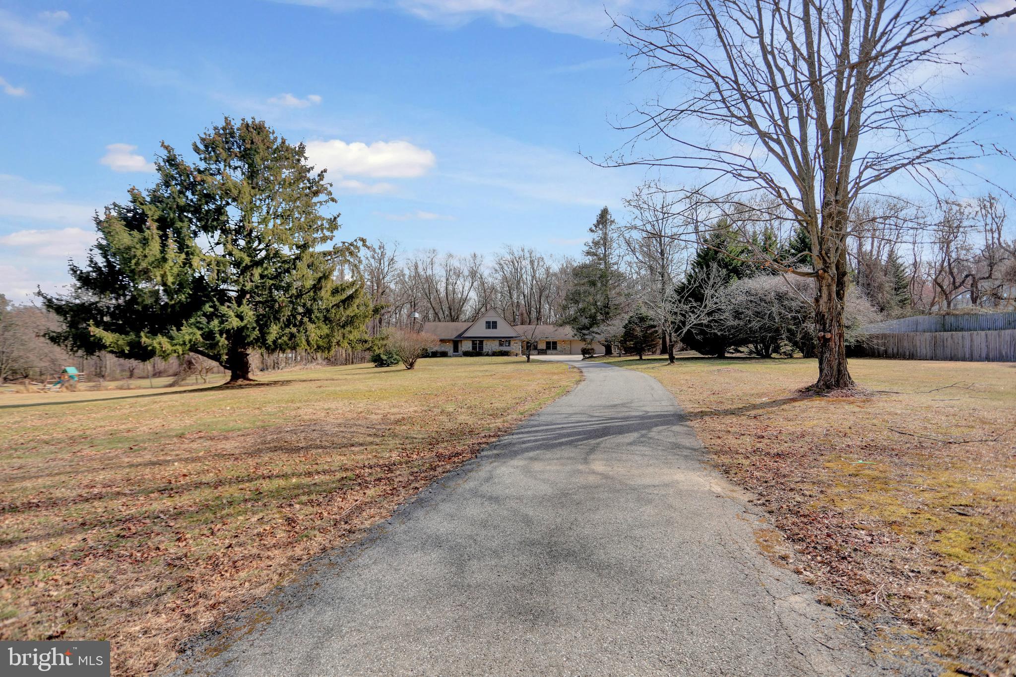 3633 Anderson Ln