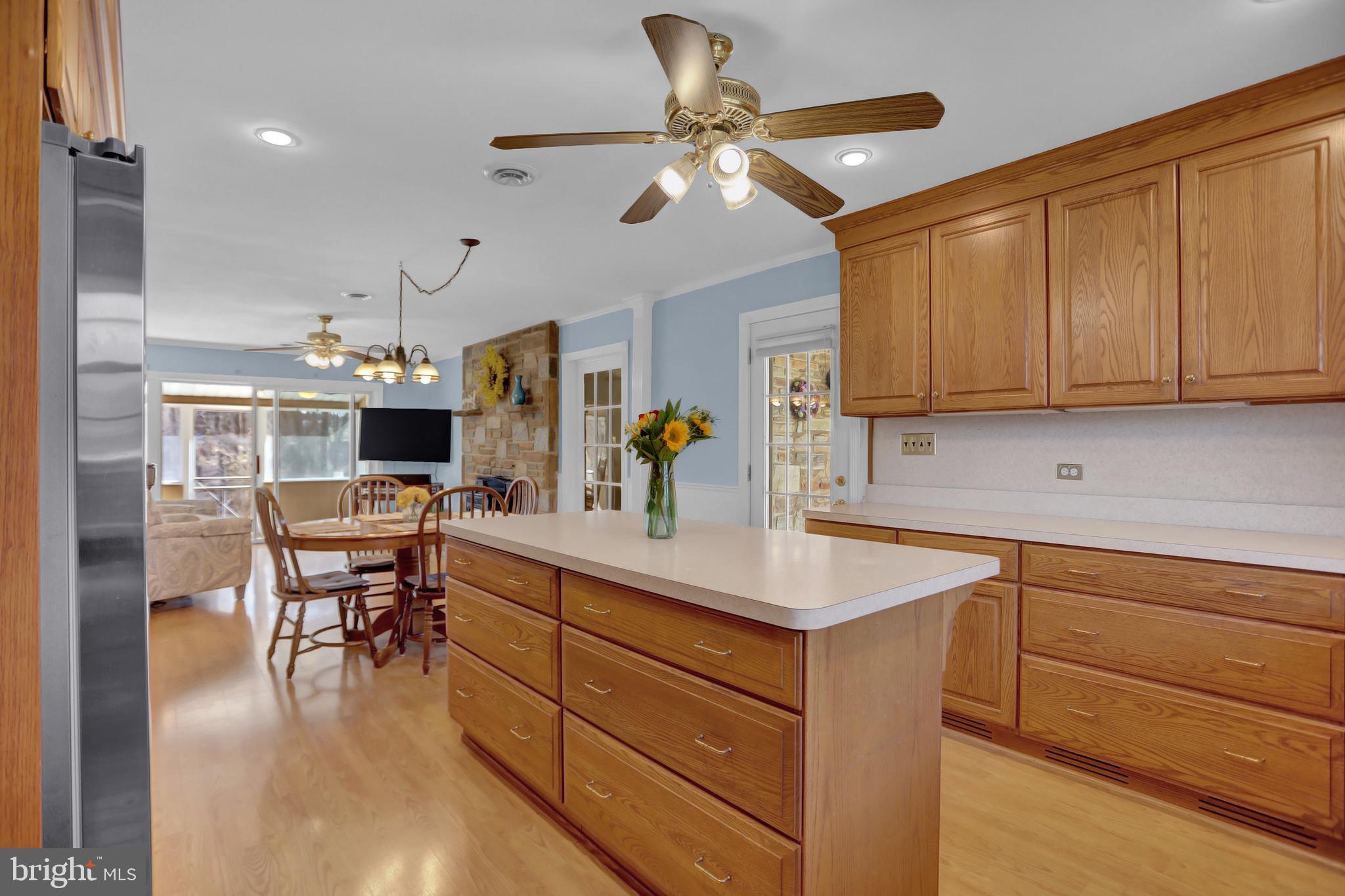 3633 Anderson Ln