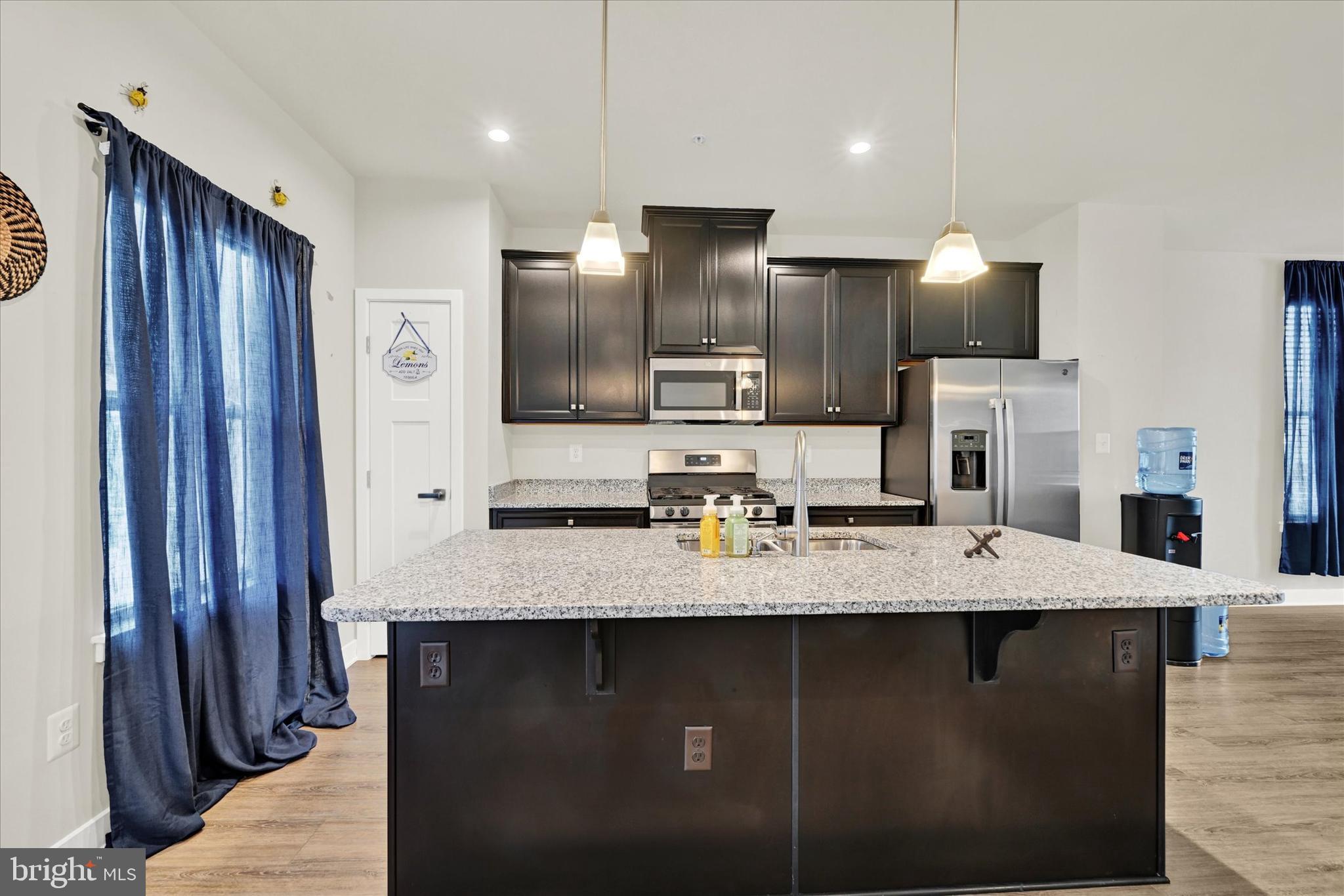 2522 Schooner Way