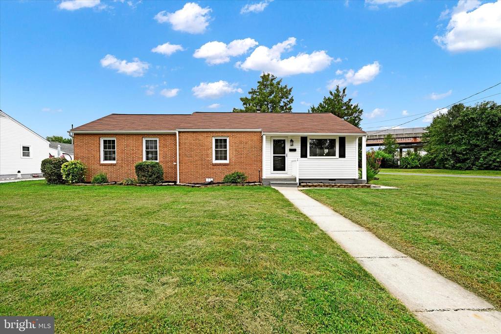 26 Mitchell Ave