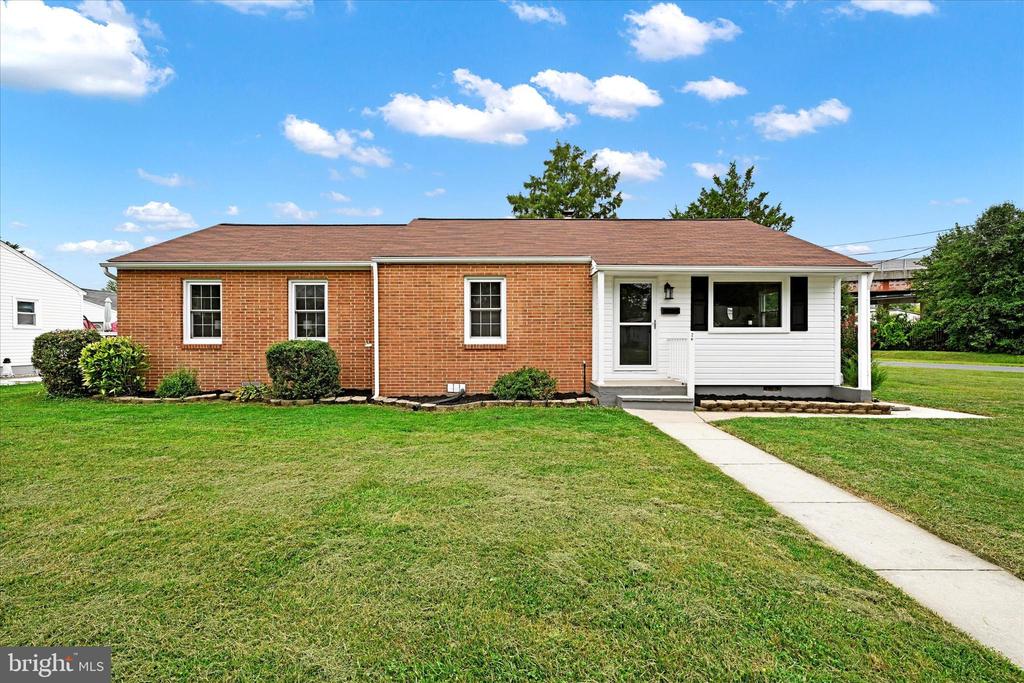 26 Mitchell Ave