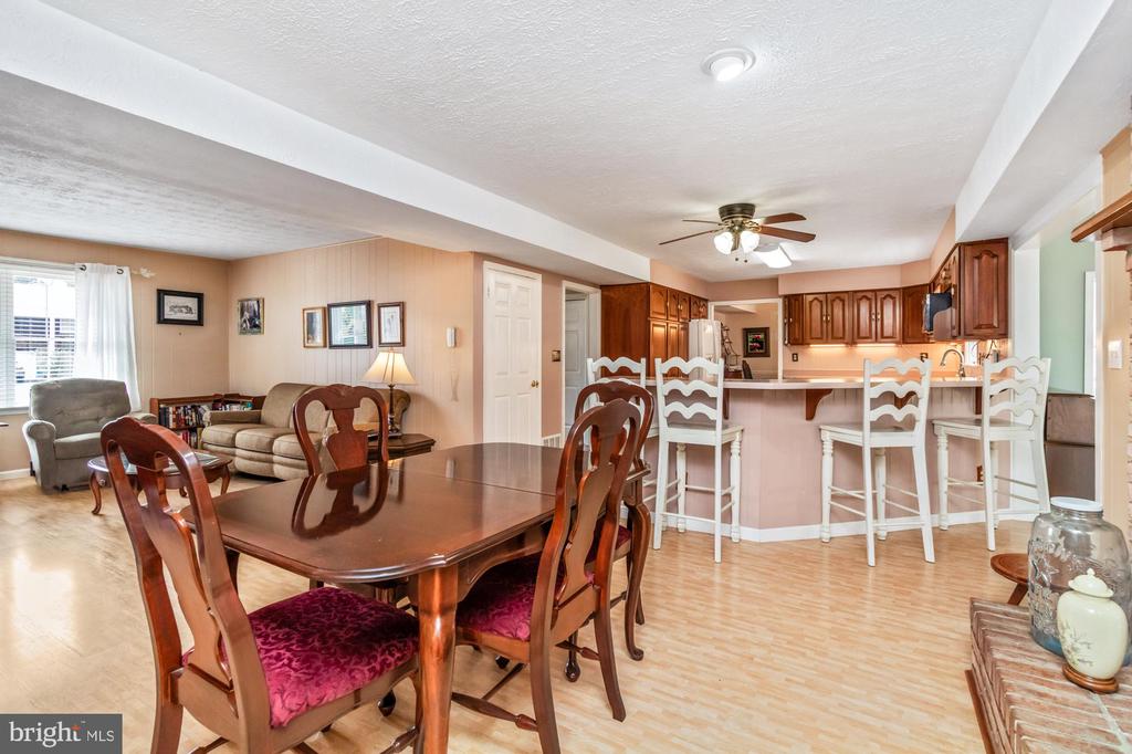 529 Beards Hill Rd