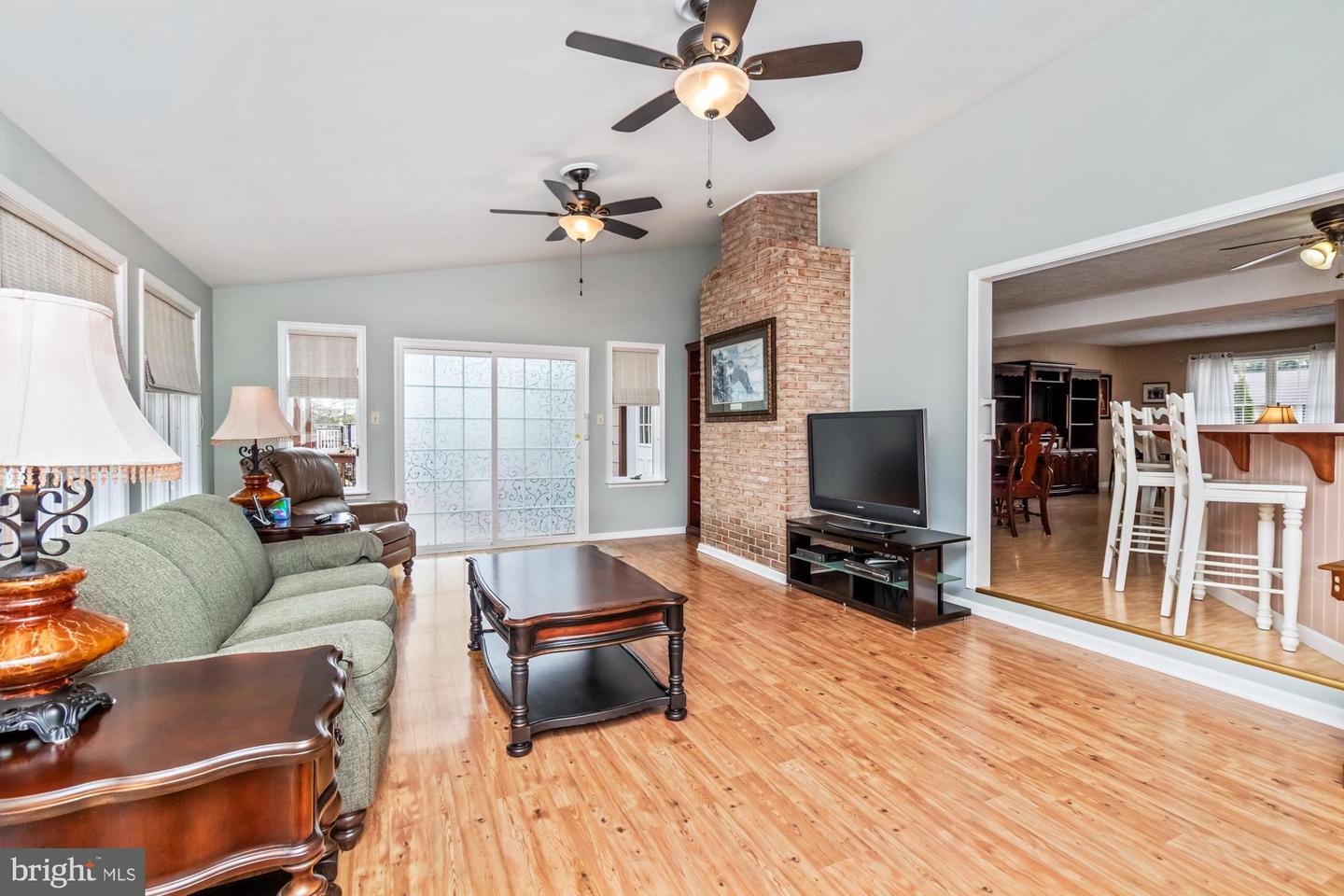 529 Beards Hill Rd