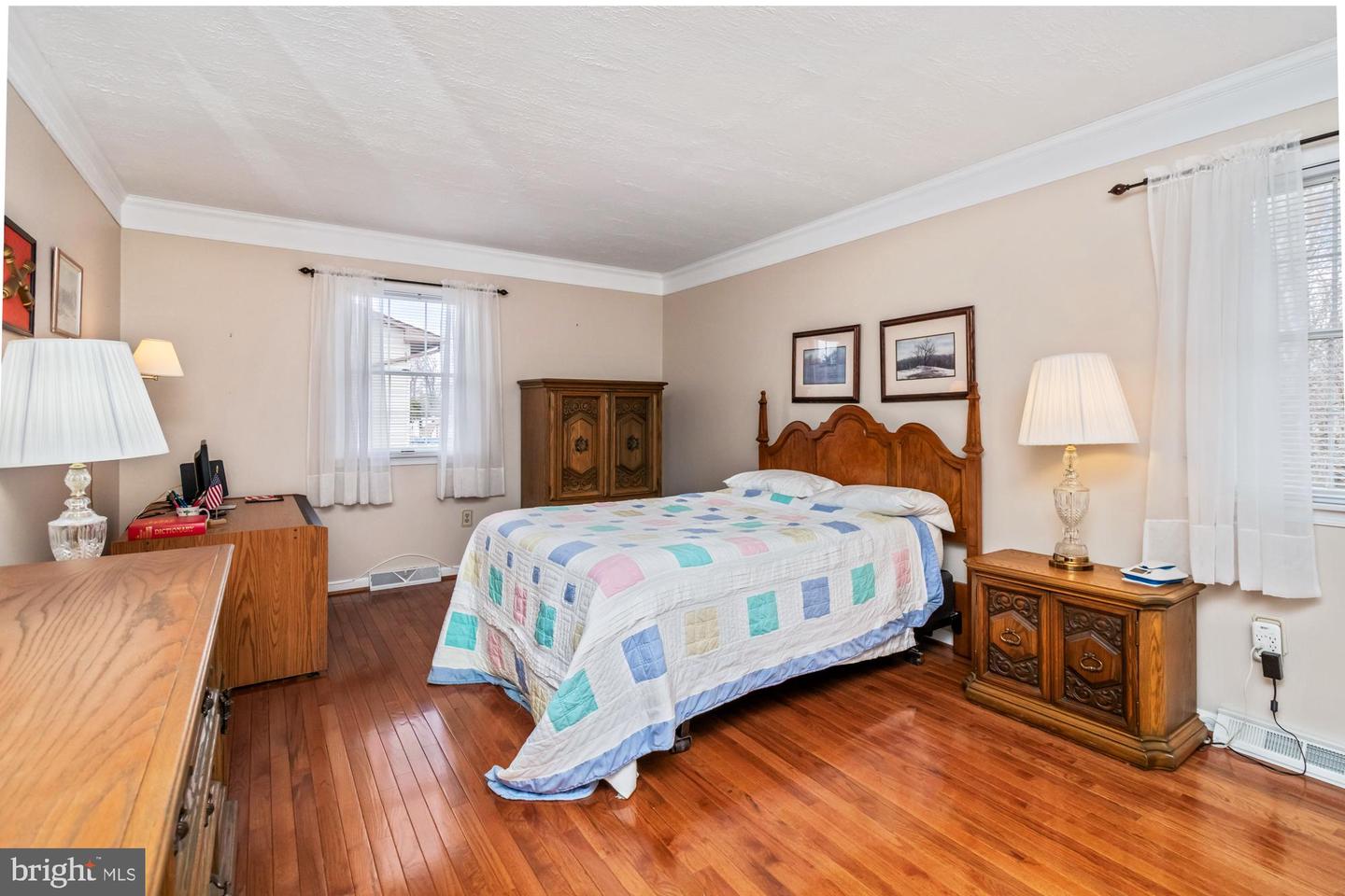 529 Beards Hill Rd