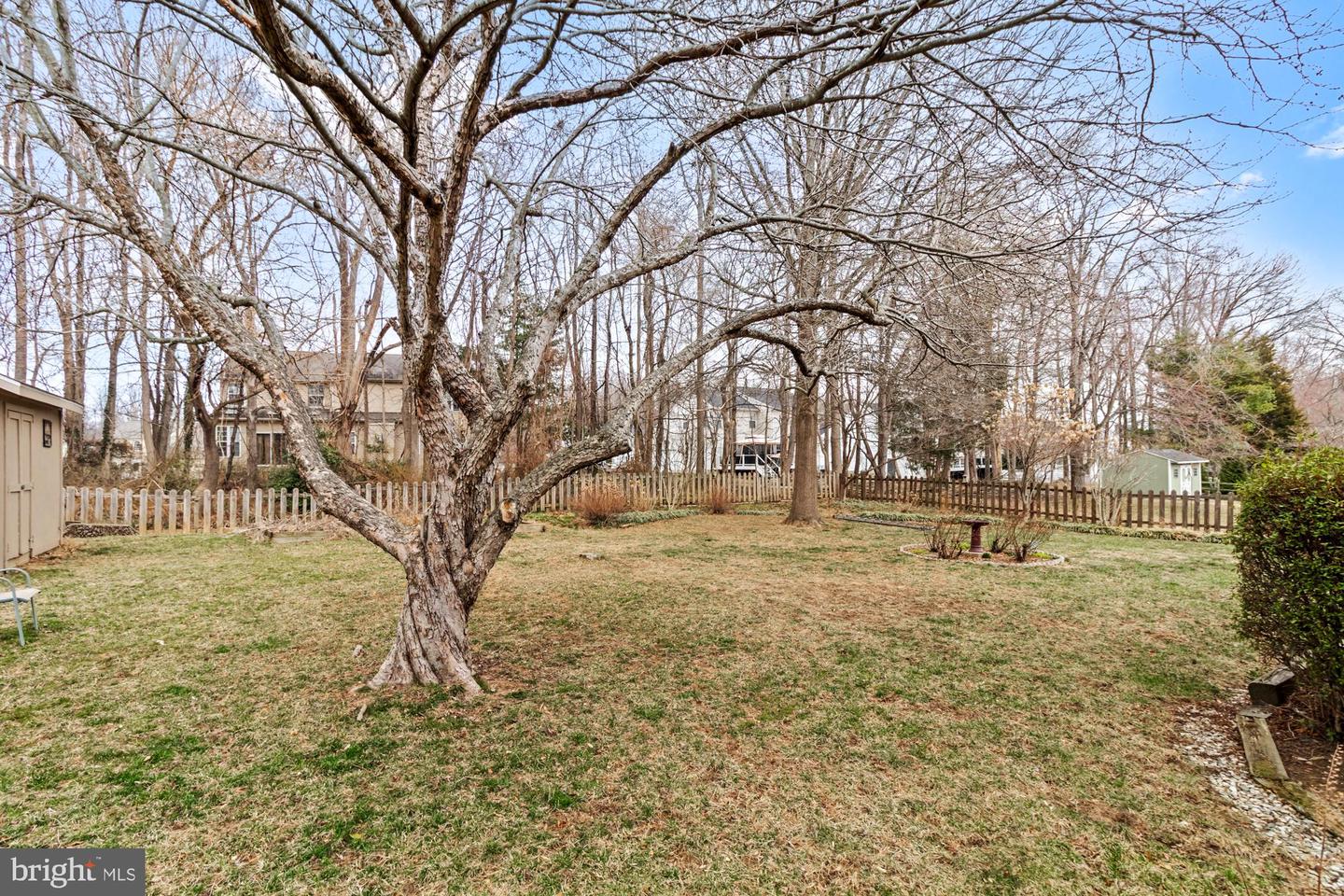 529 Beards Hill Rd