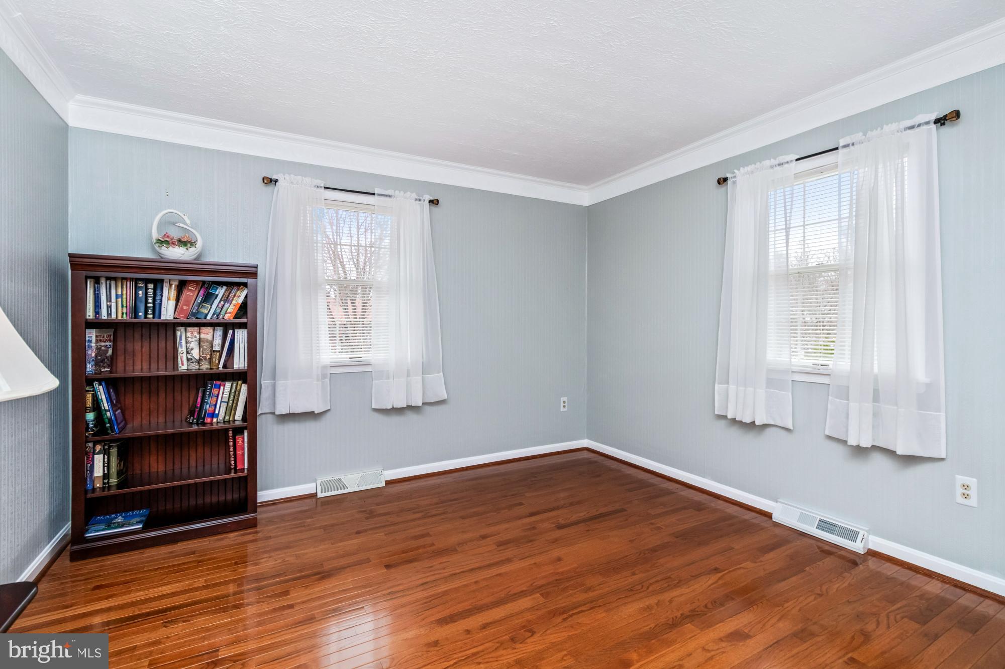 529 Beards Hill Rd