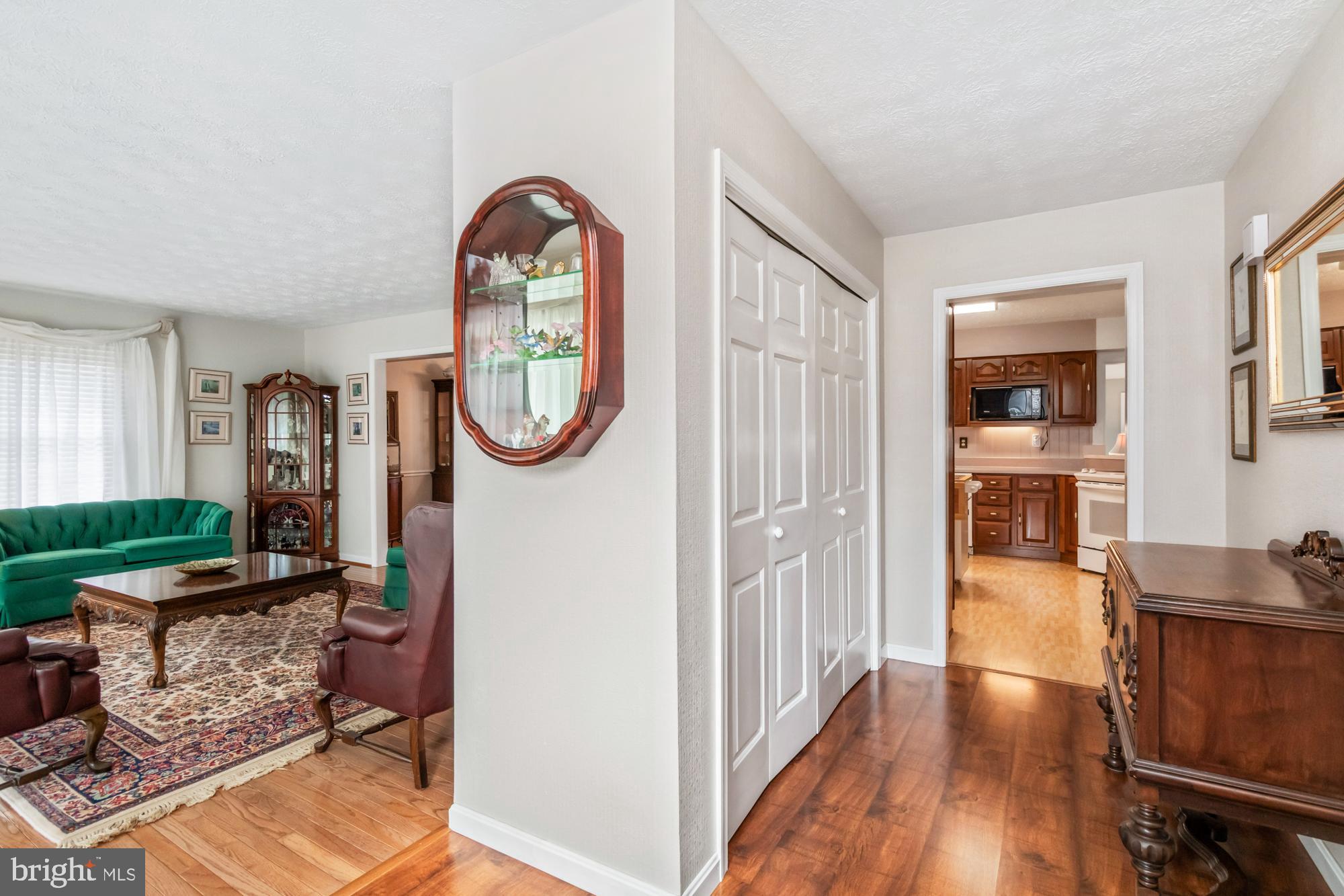 529 Beards Hill Rd
