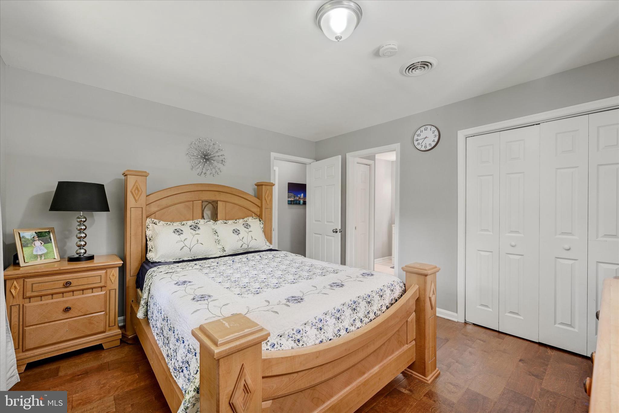 301 Locust Ln