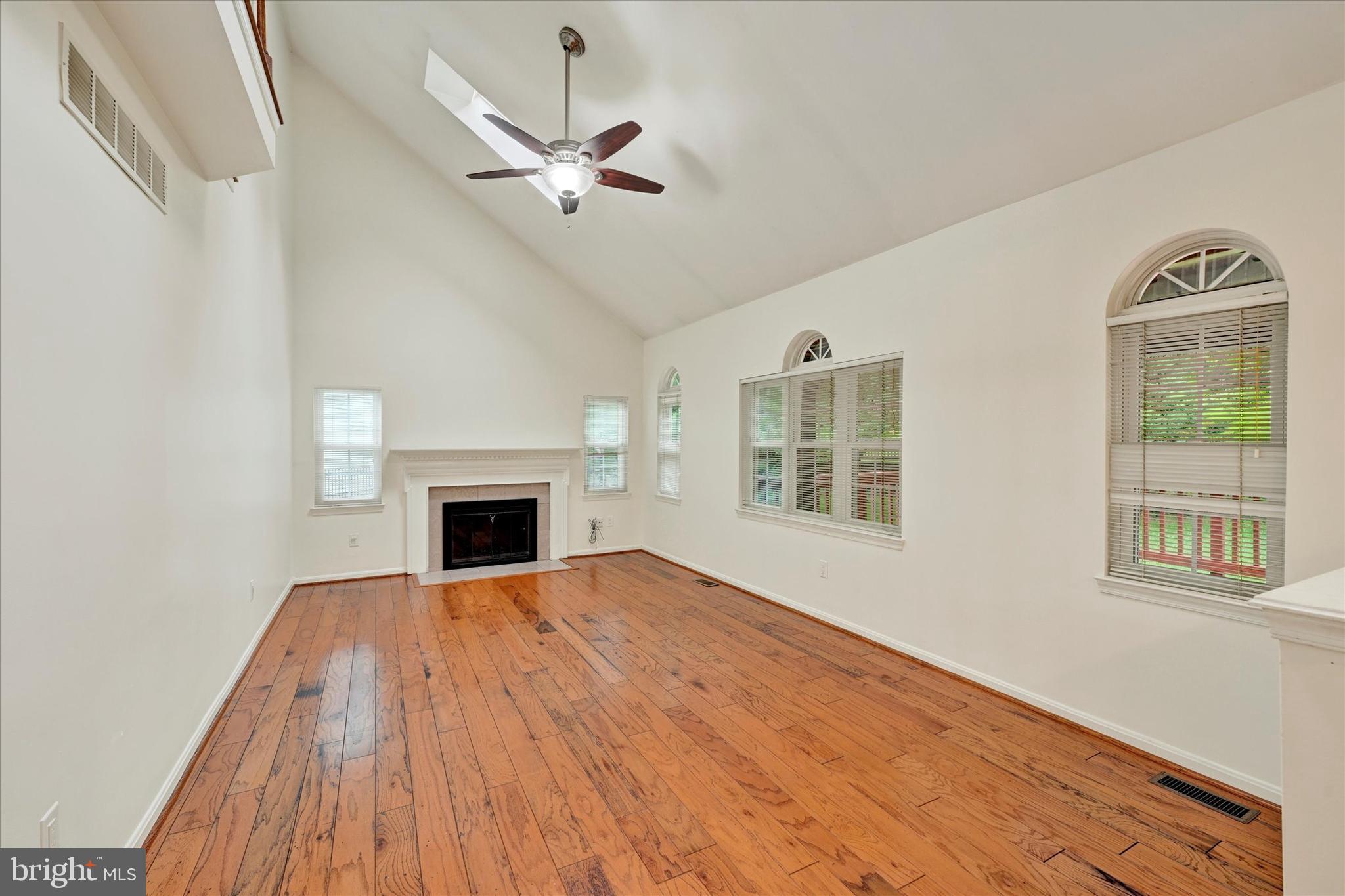 402 Tall Sycamore Ct