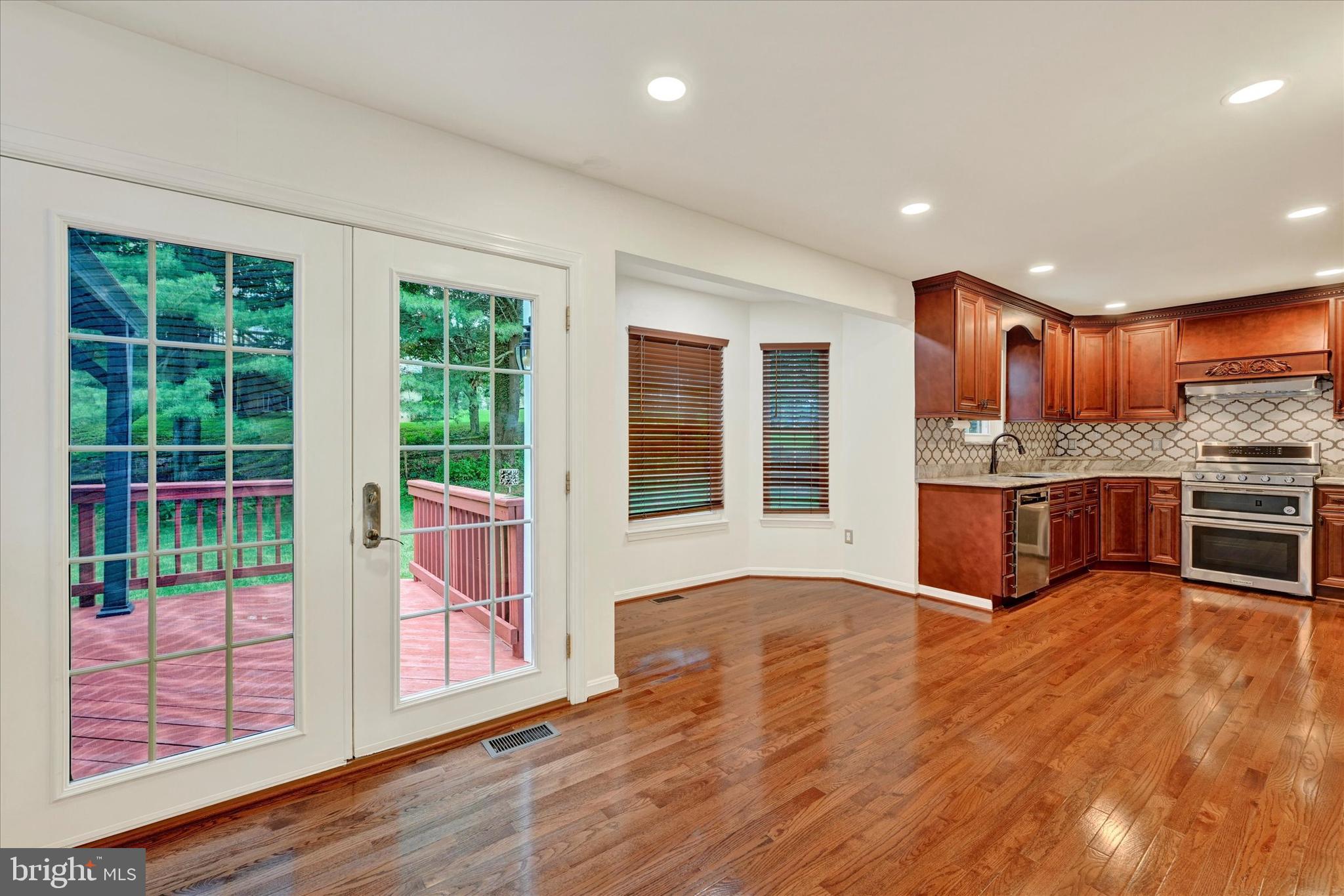 402 Tall Sycamore Ct