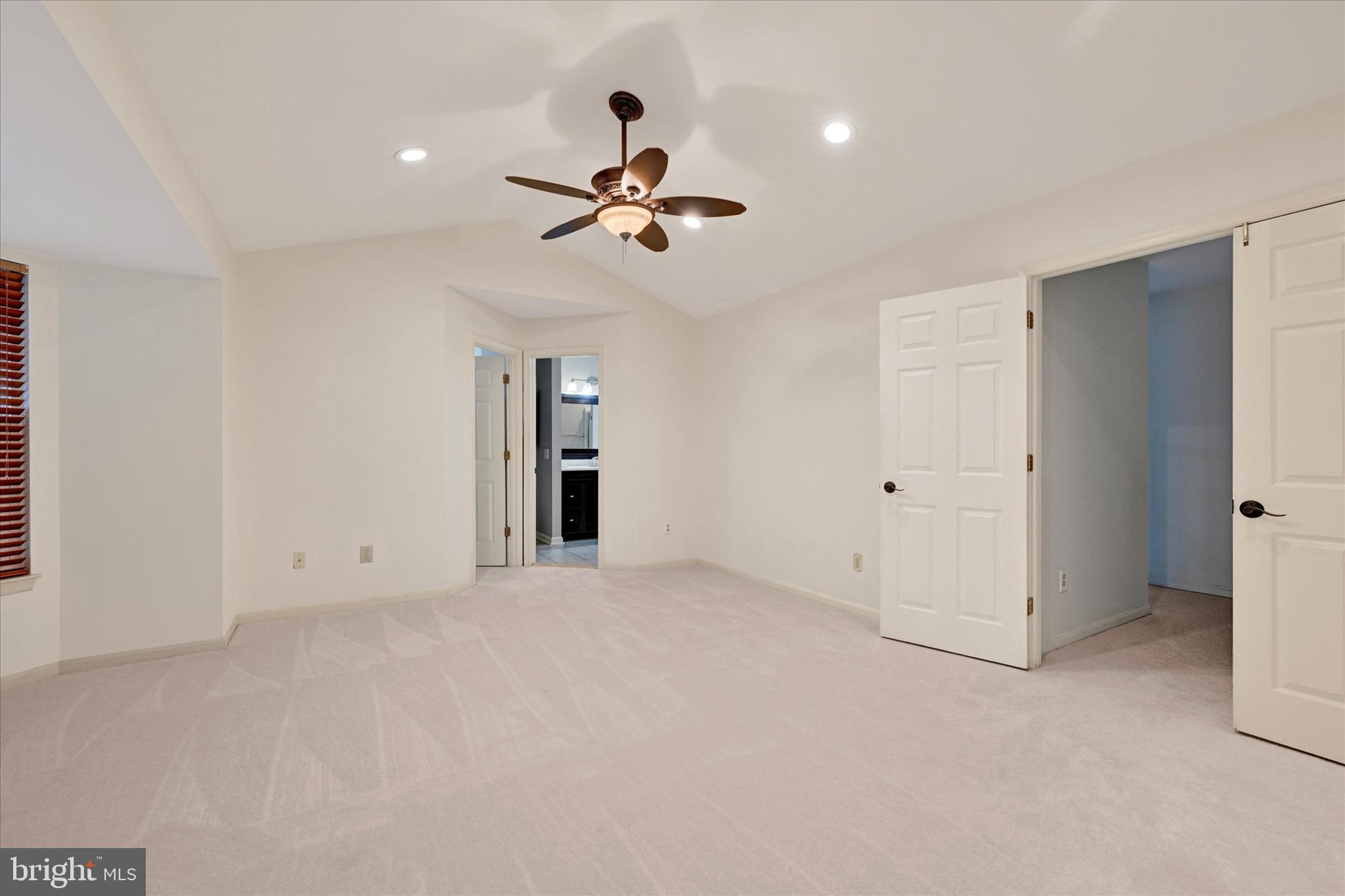 402 Tall Sycamore Ct