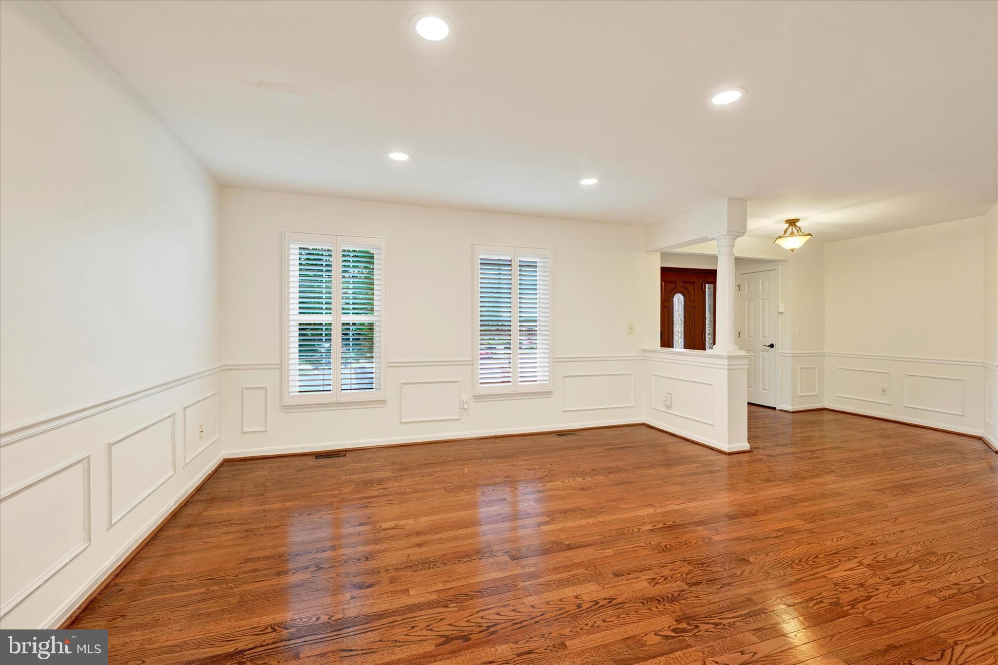 402 Tall Sycamore Ct