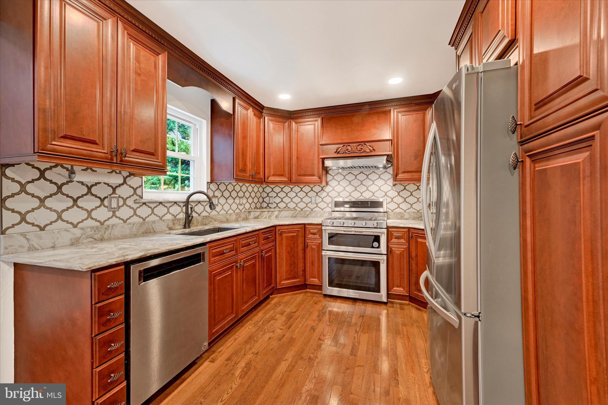 402 Tall Sycamore Ct