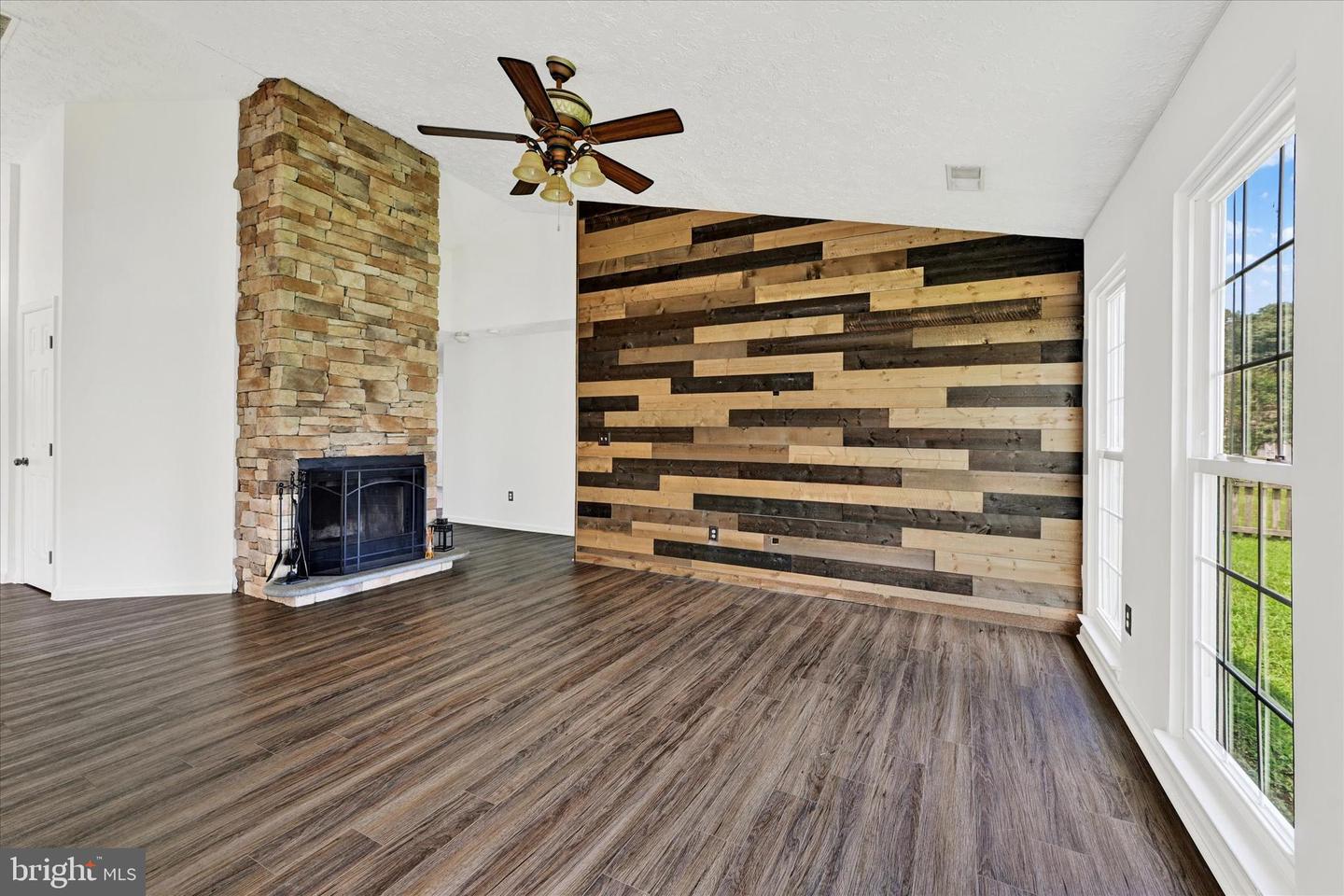 509 Barksdale Rd