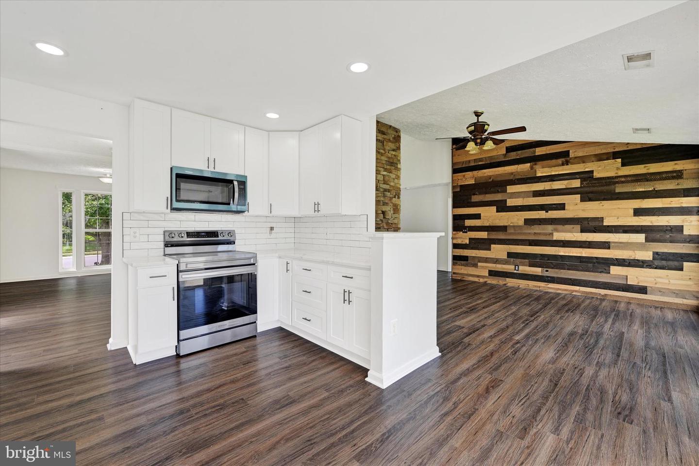 509 Barksdale Rd