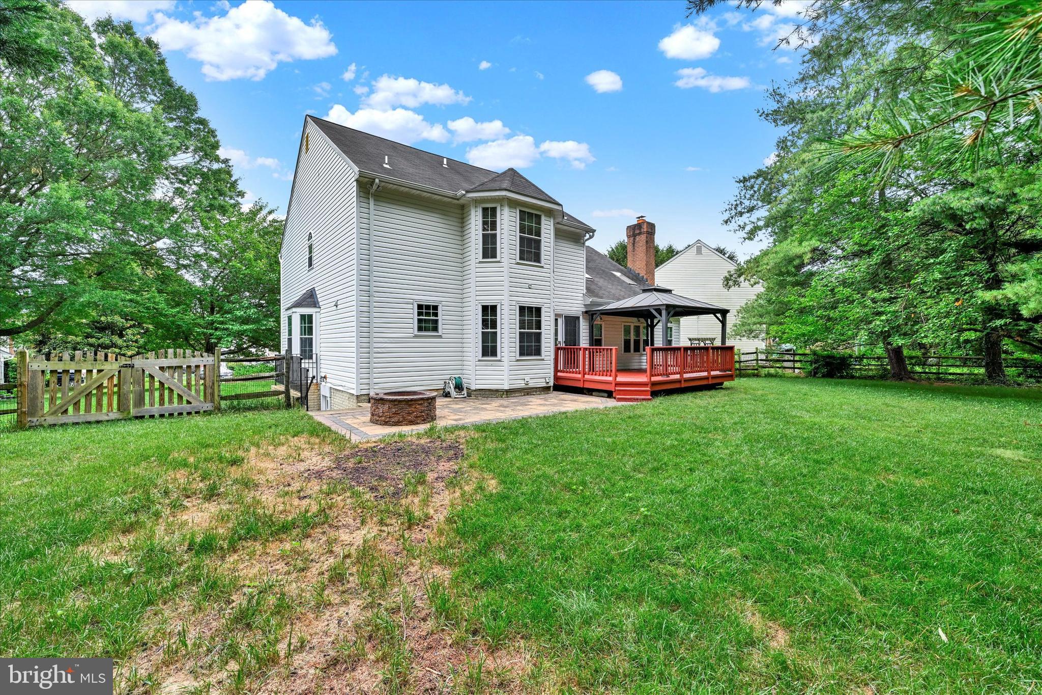 402 TALL SYCAMORE COURT