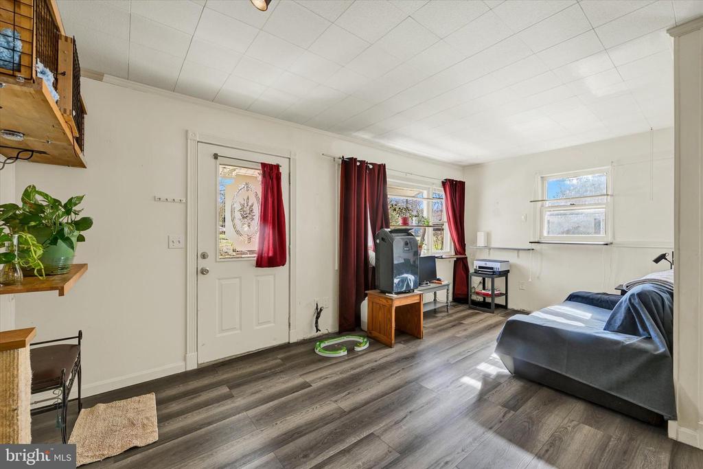 2108 MOORLAND DRIVE