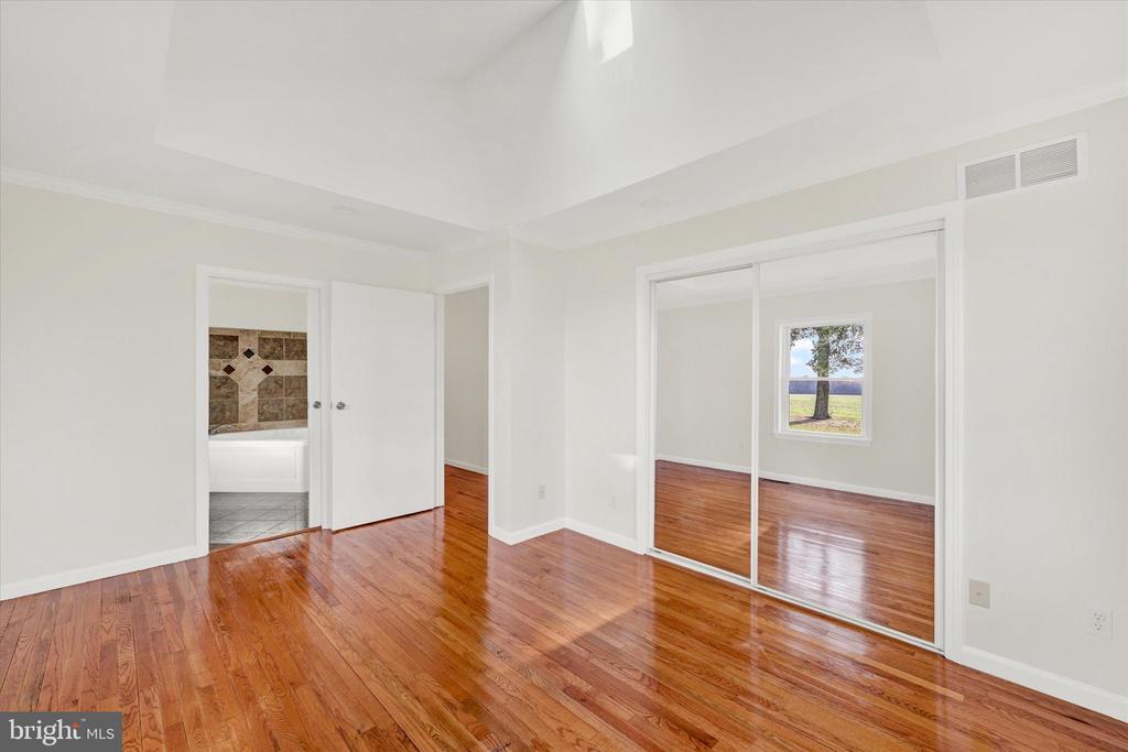 1809 MITCHELL DRIVE