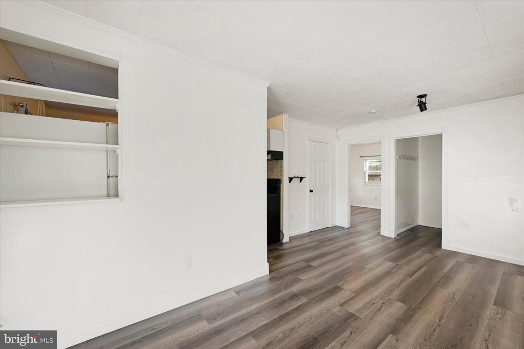 2108 MOORLAND DRIVE