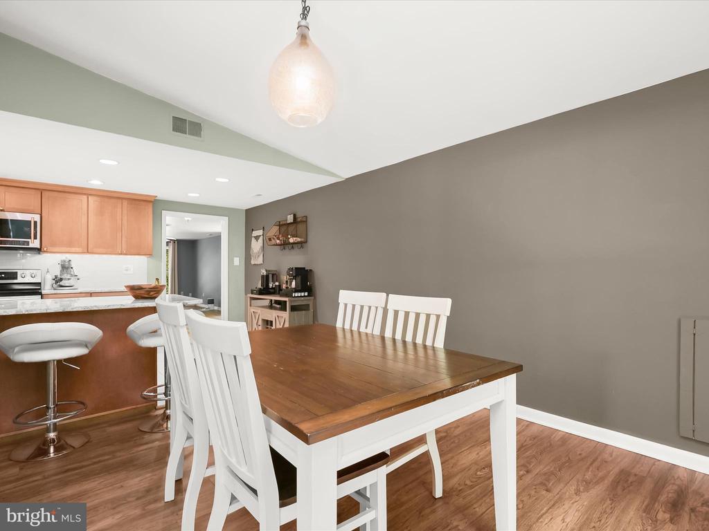 9008 FLICKER PLACE