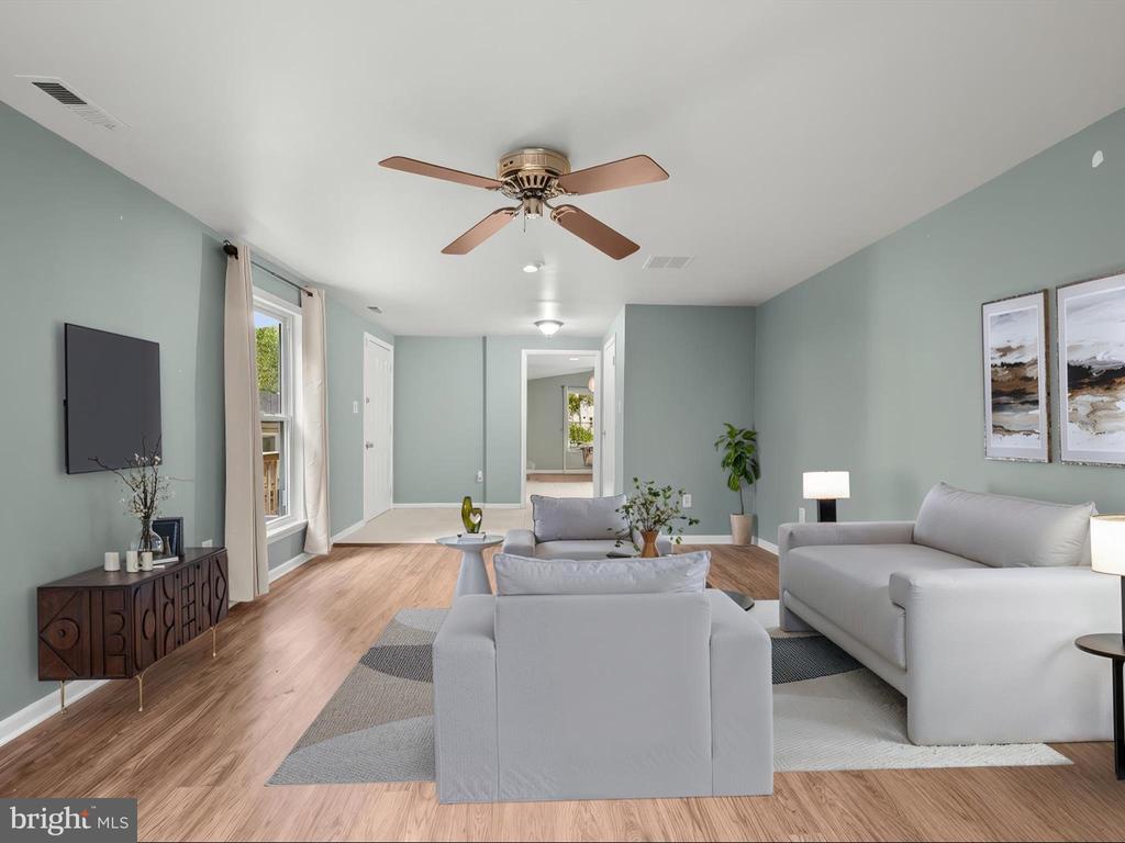 9008 FLICKER PLACE