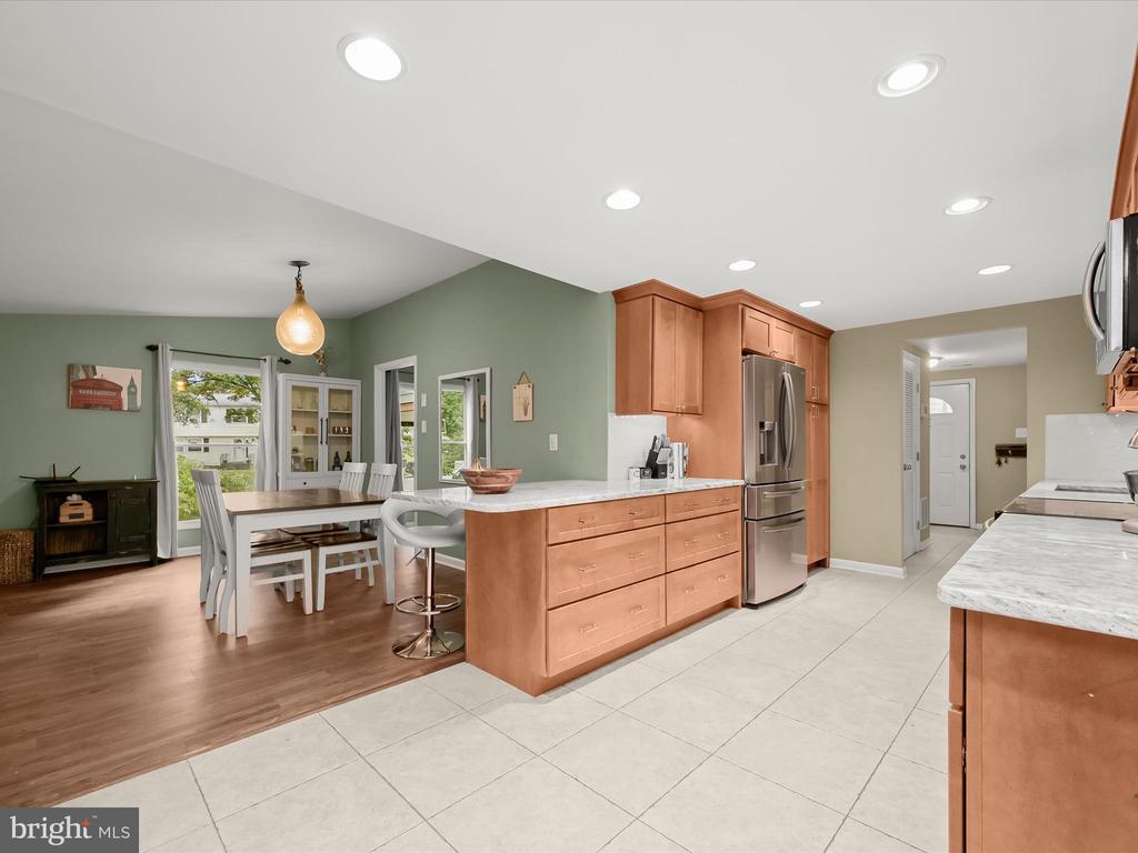 9008 FLICKER PLACE