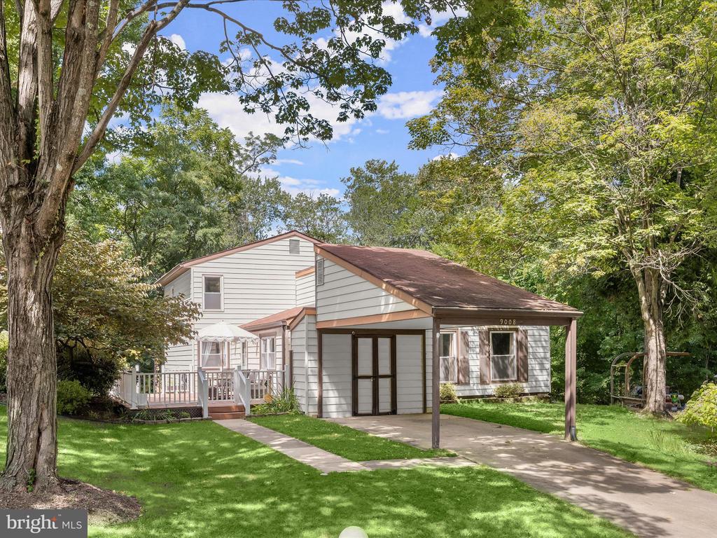 9008 FLICKER PLACE