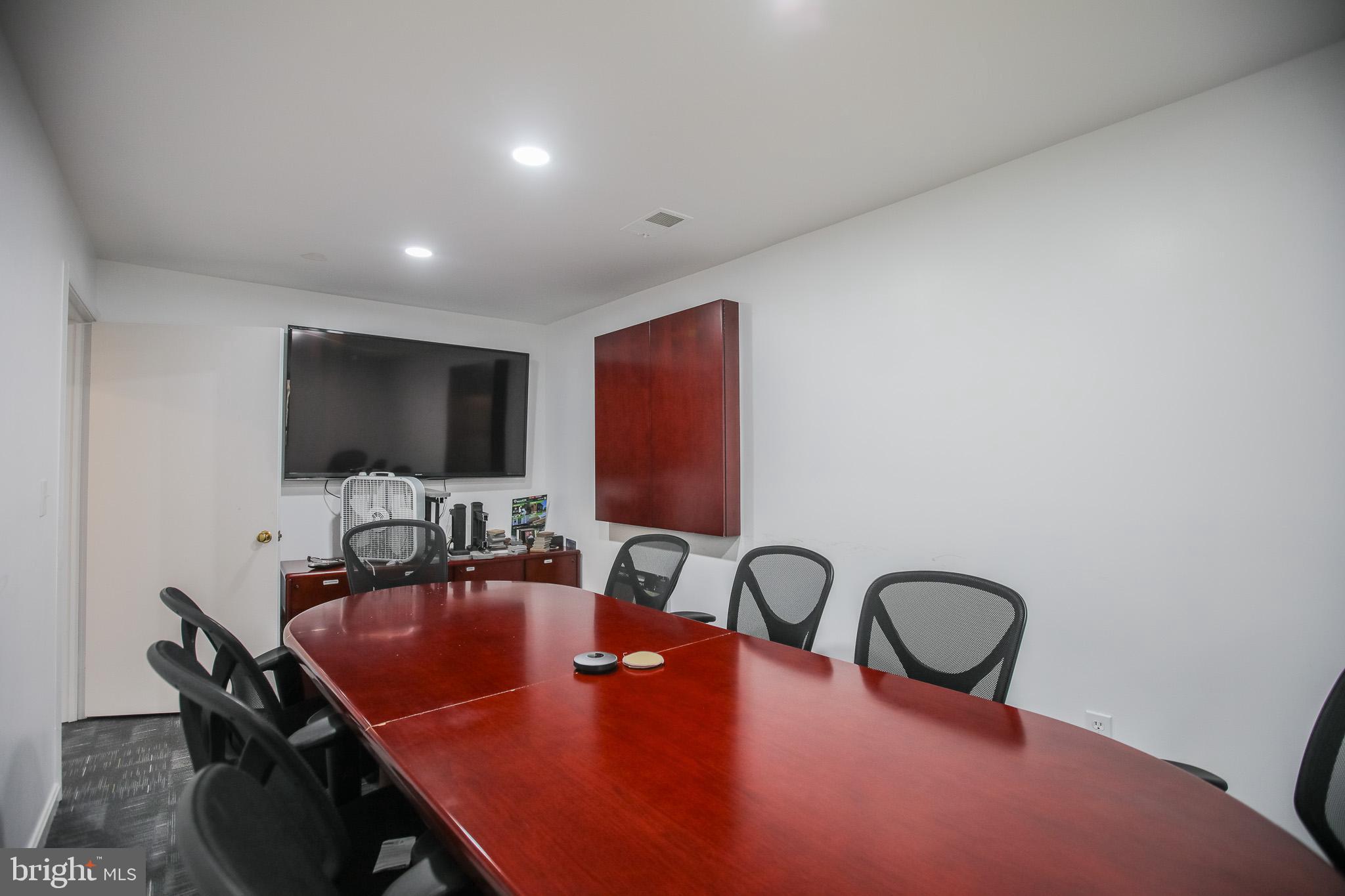 15839 CRABBS BRANCH WAY