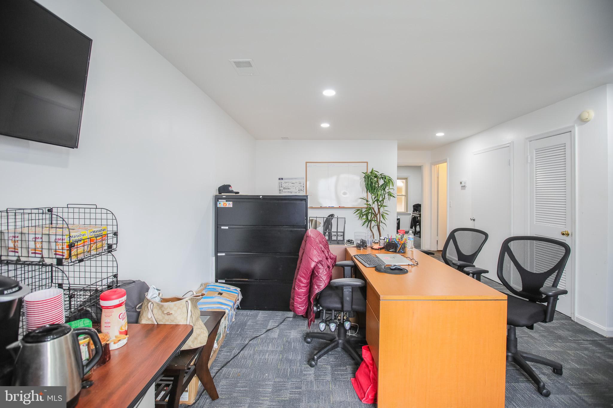 15839 CRABBS BRANCH WAY