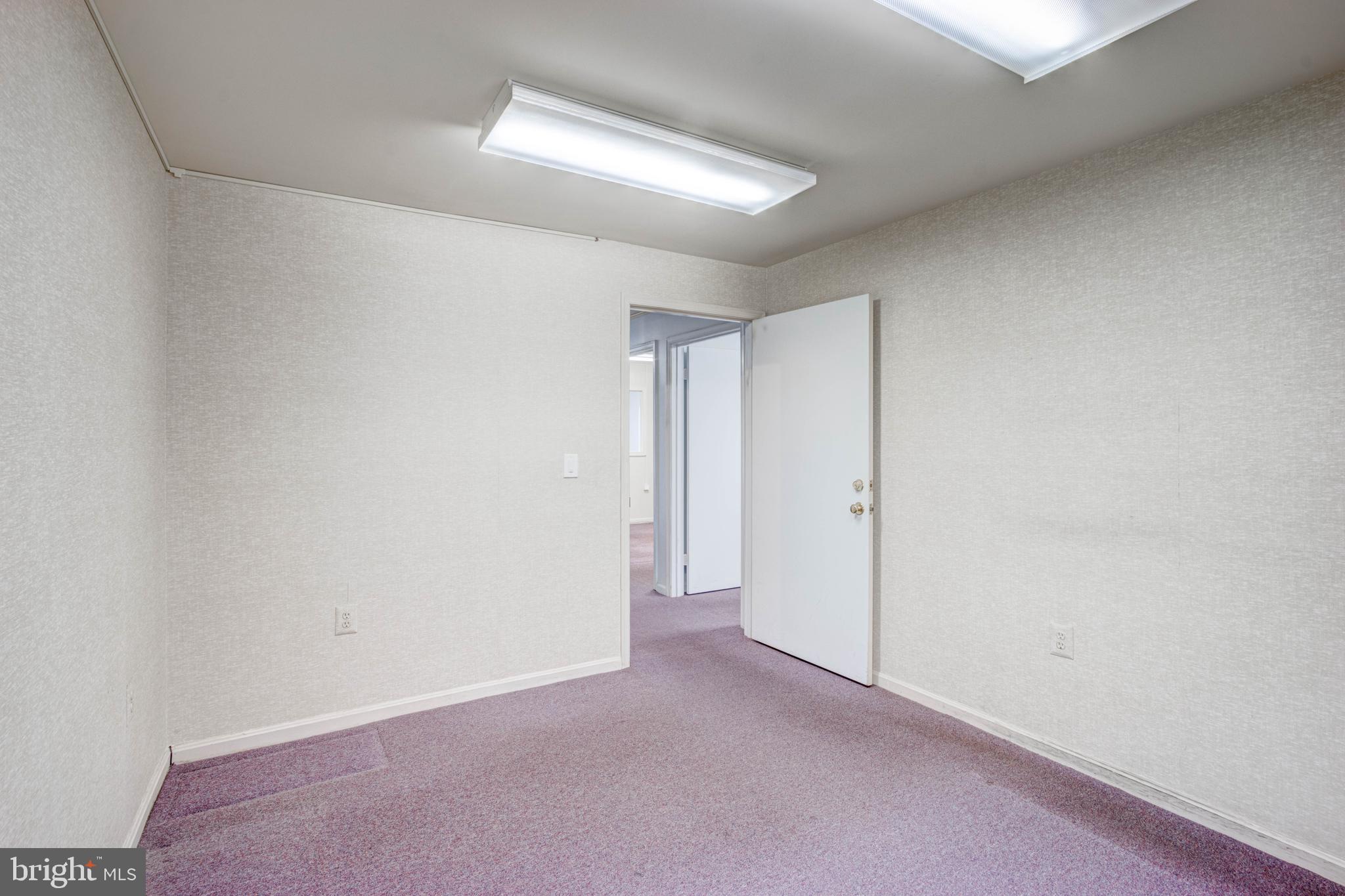 15839 CRABBS BRANCH WAY