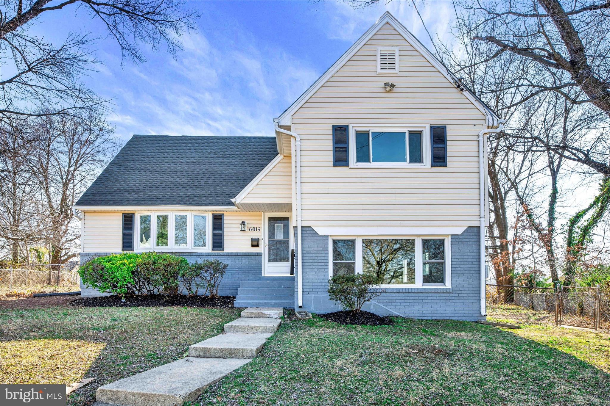 6015 Mustang Ct
