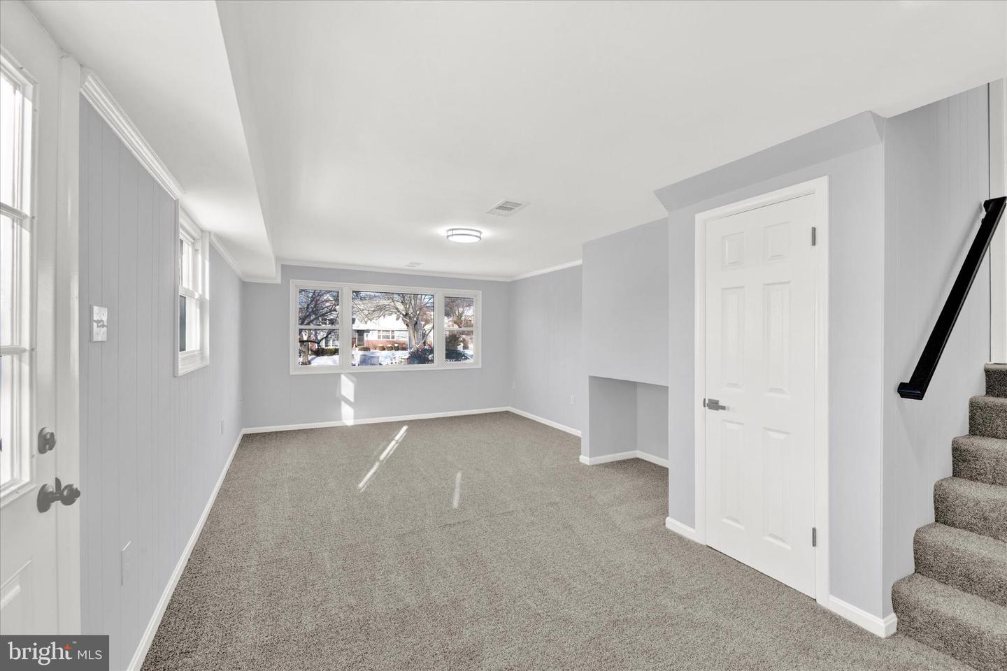 6015 Mustang Ct