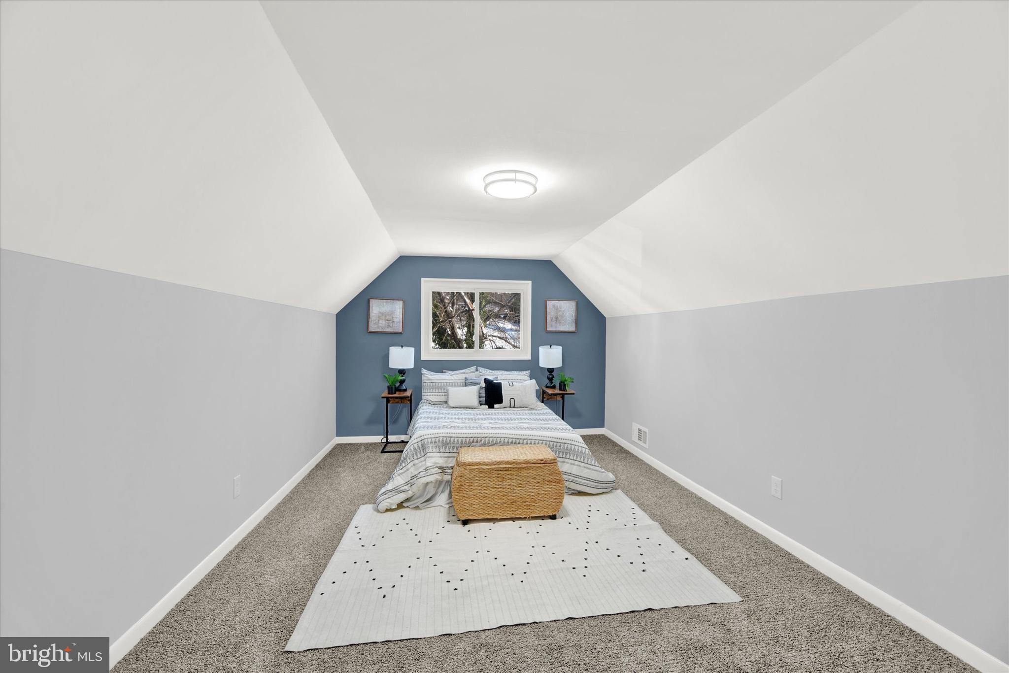 6015 Mustang Ct
