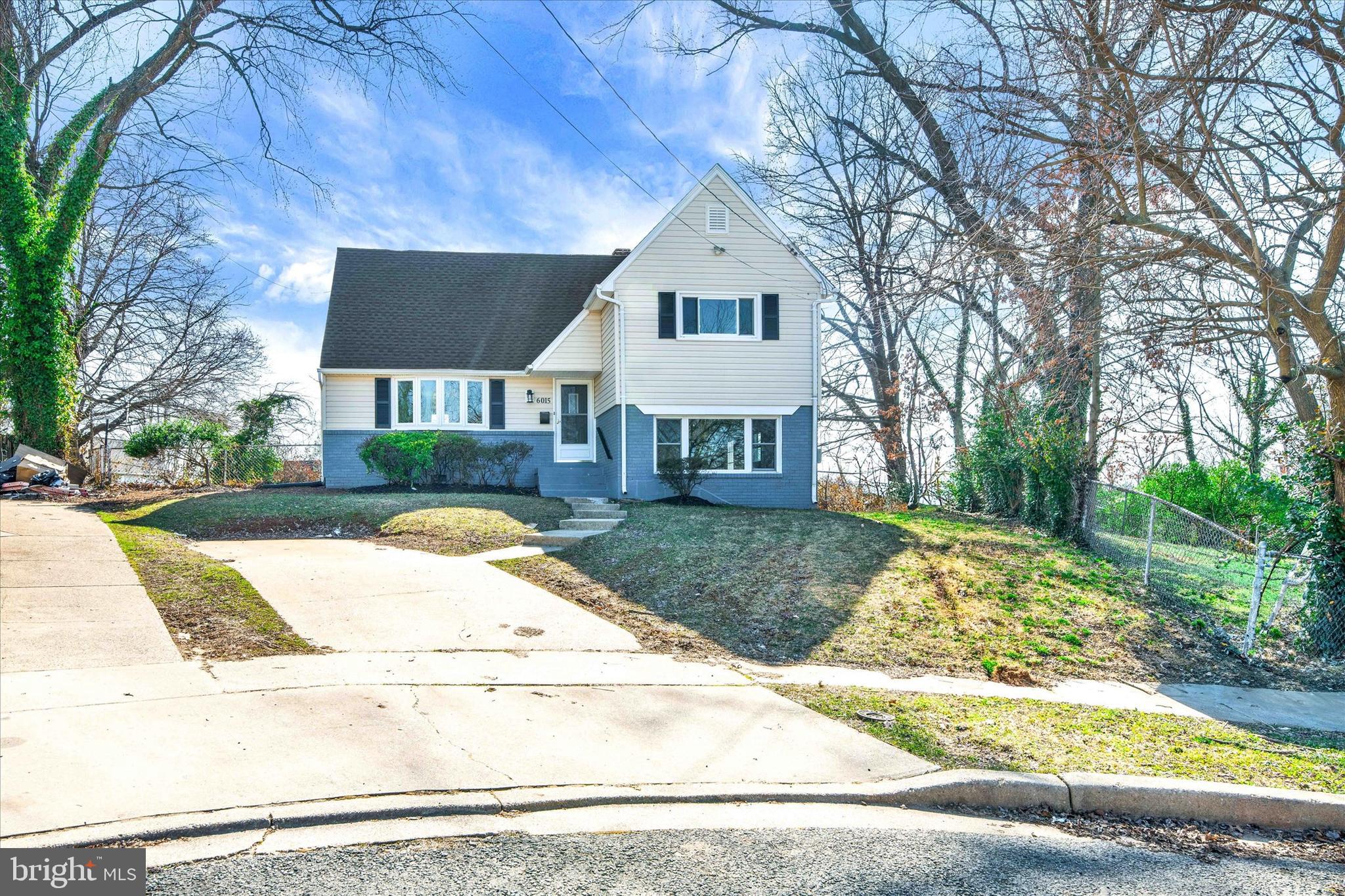 6015 Mustang Ct