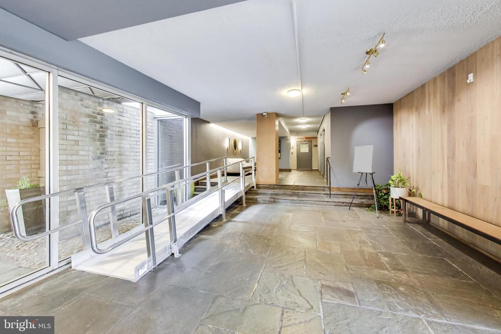 4410 OGLETHORPE STREET Unit: 507